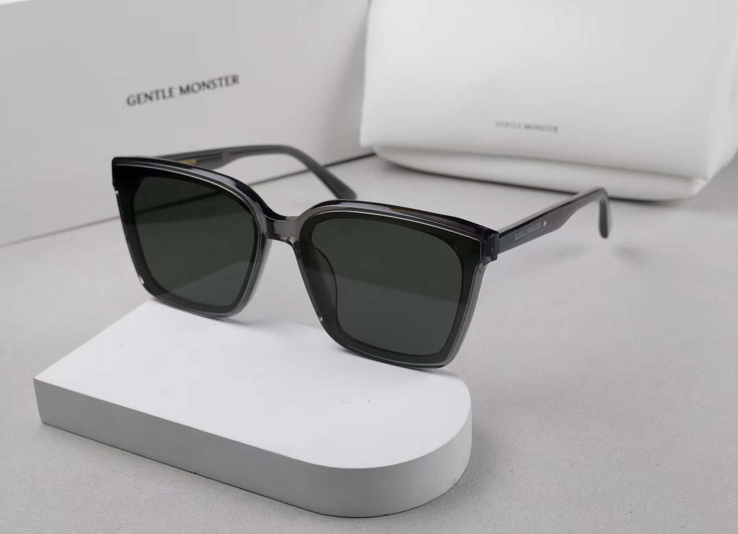 Inspired Gentle Monster TEGA G1 – Classic Square Sunglasses (1:1 Mirror Quality)
