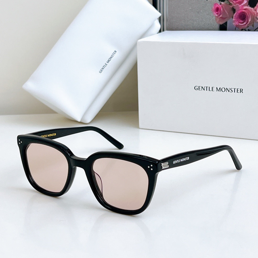 Inspired Gentle Monster Bloomo 01 – Classic Square Acetate Sunglasses (1:1 Mirror Quality)