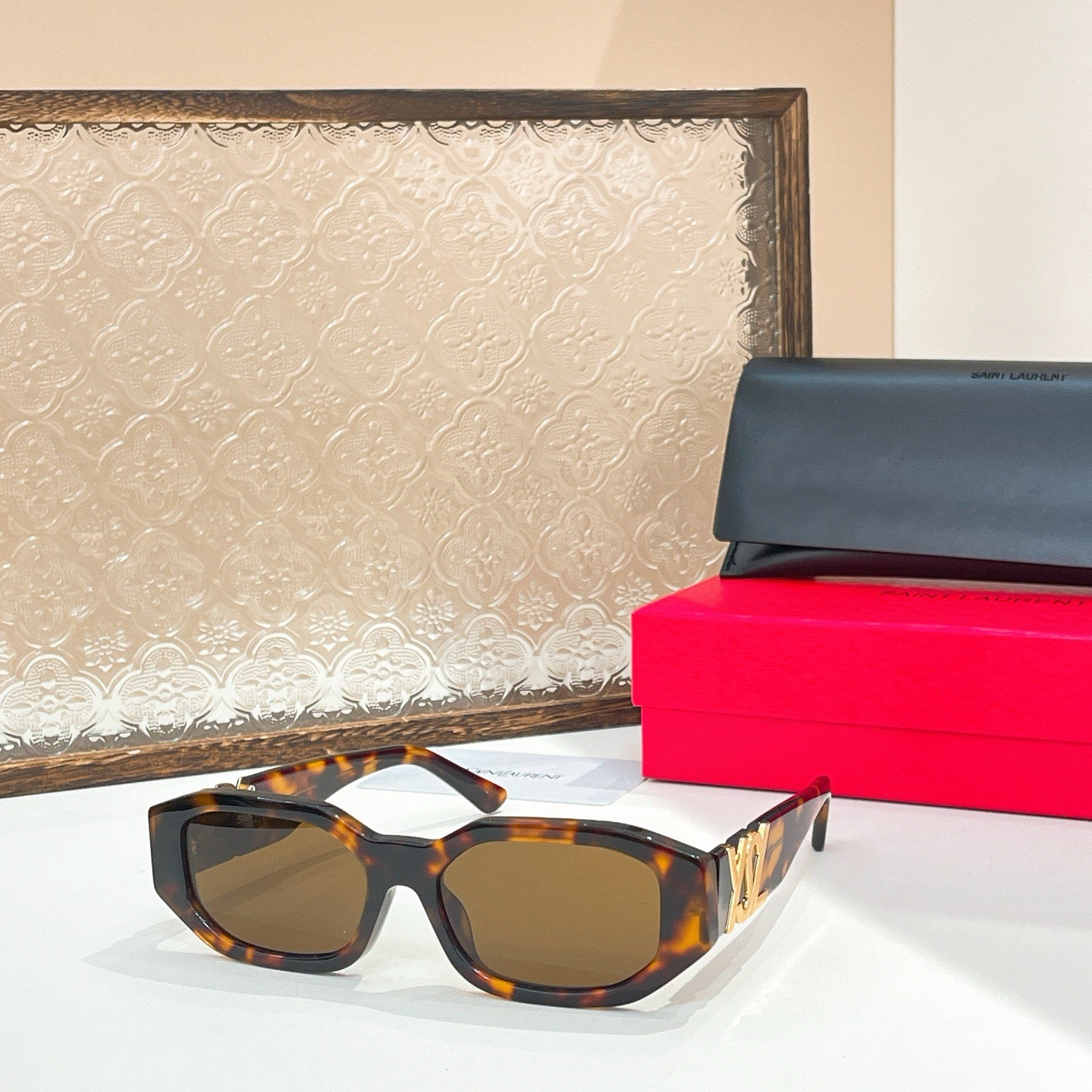 Inspired Saint Laurent SL M88 – Acetate Sunglasses (1:1 Mirror Quality)