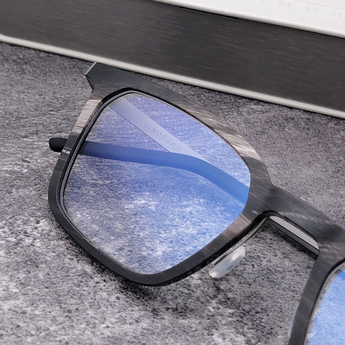 Inspired Lindberg 1860 – Buffalo Horn & Titanium Rectangle Eyeglasses (1:1 Mirror Quality)