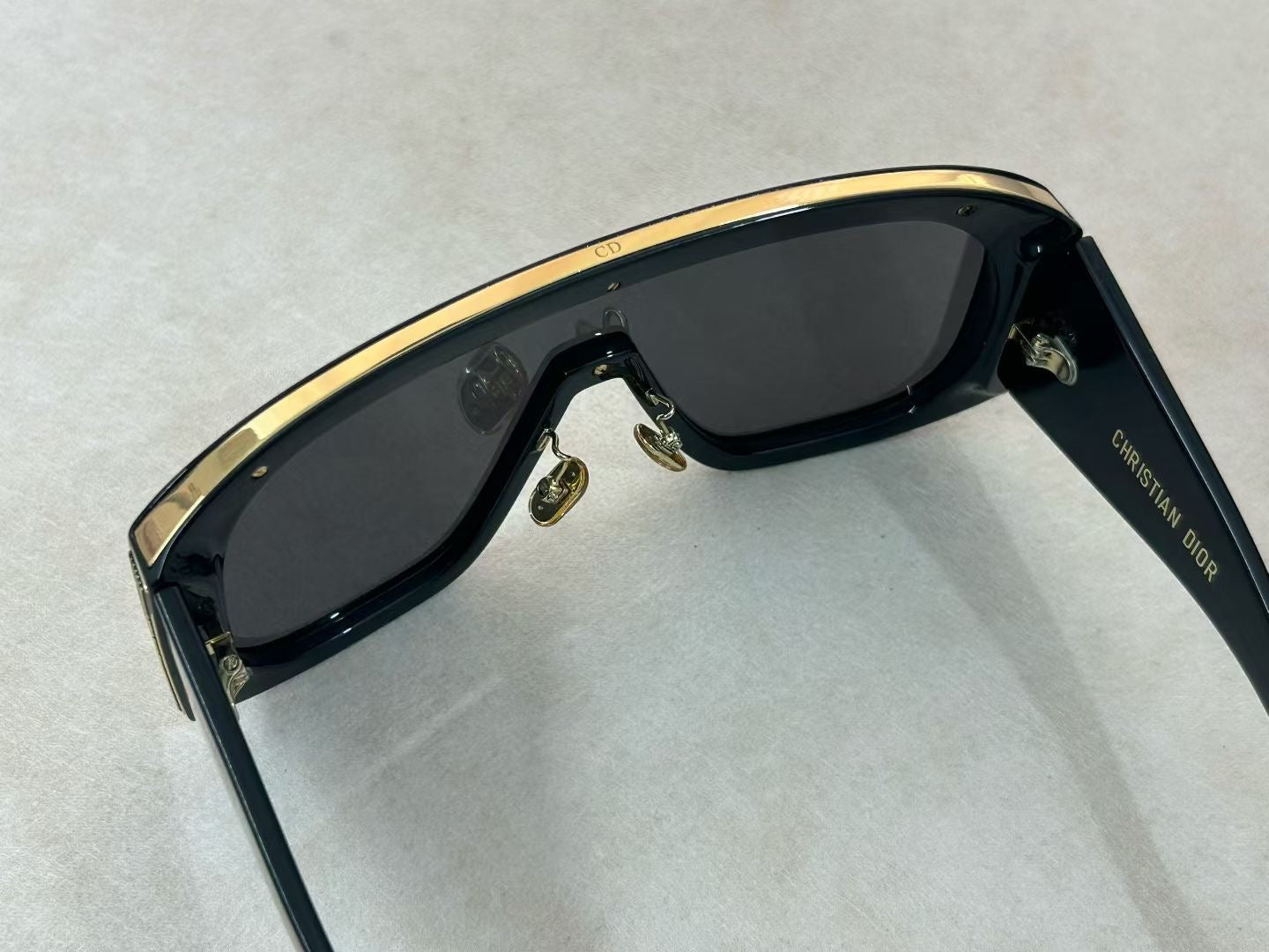 Inspired DiorGraphique M2U – Oversized Shield Sunglasses (1:1 Mirror Quality)