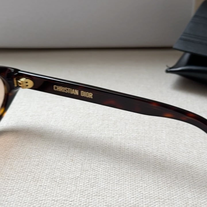 Inspired DiorPacific R1F – Oval Slim Sunglasses (1:1 Mirror Quality)