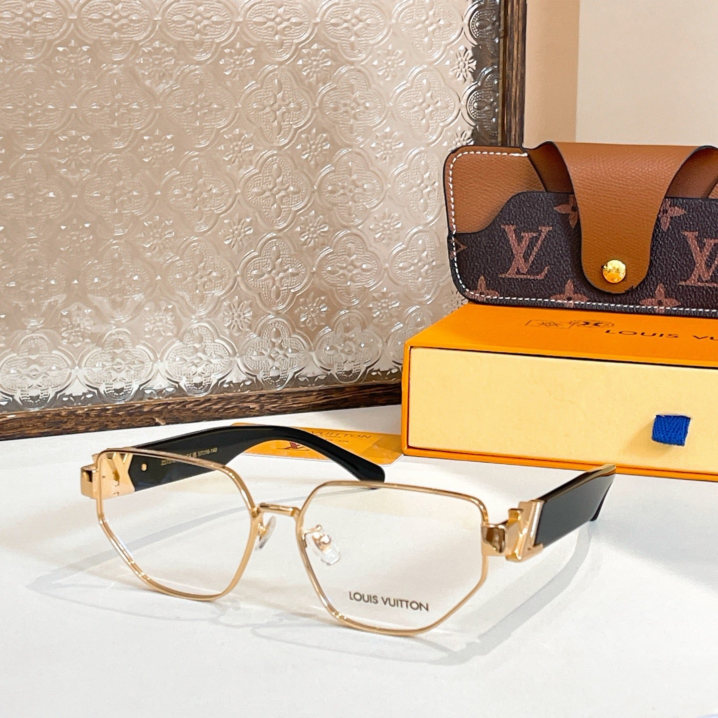 Louis Vuitton Z2737E – Geometric Optical Eyeglasses (Inspired, 1:1 Mirror Quality)