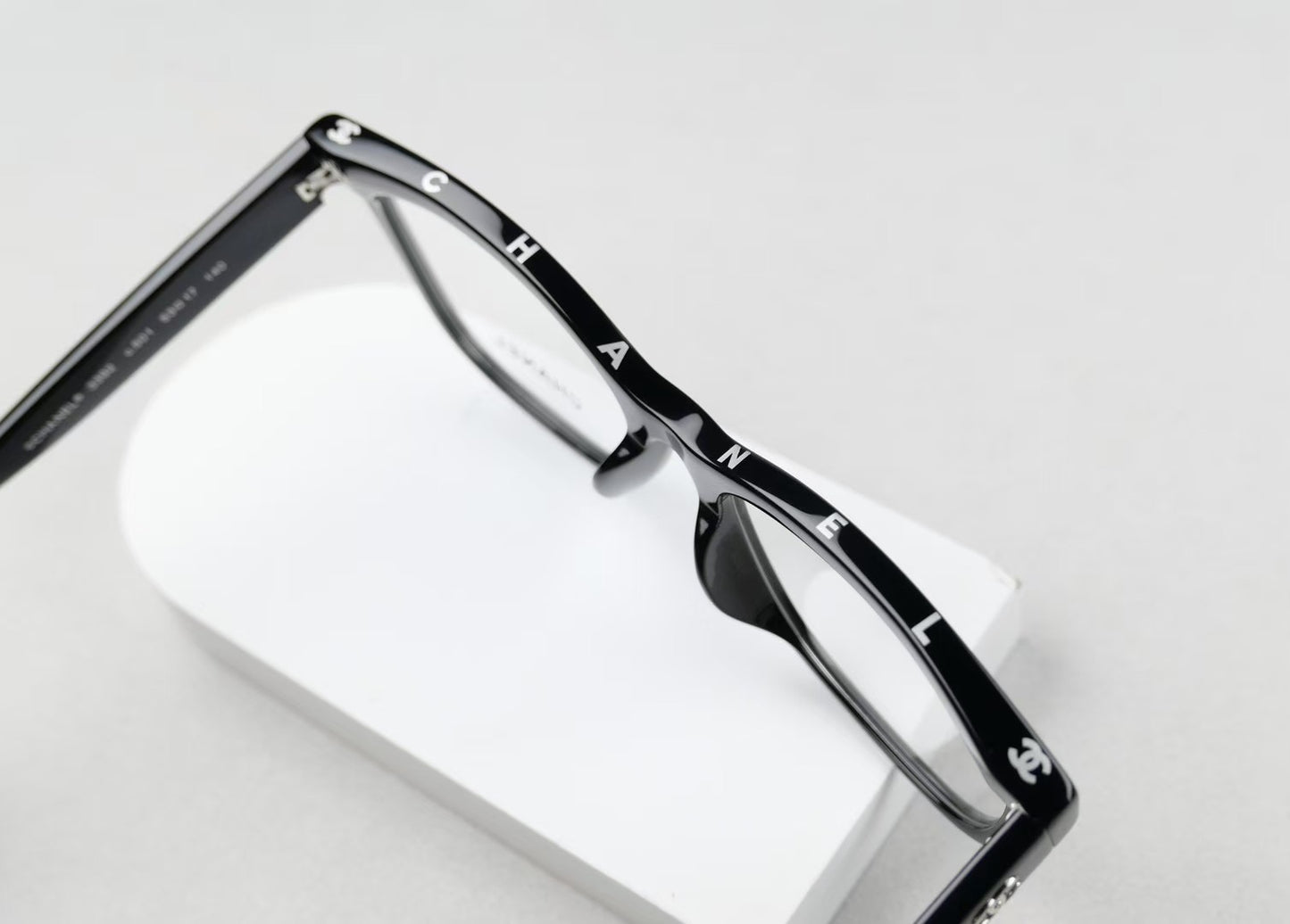 Inspired Chanel 3392 – Cat-Eye Eyeglasses (1:1 Mirror Quality)