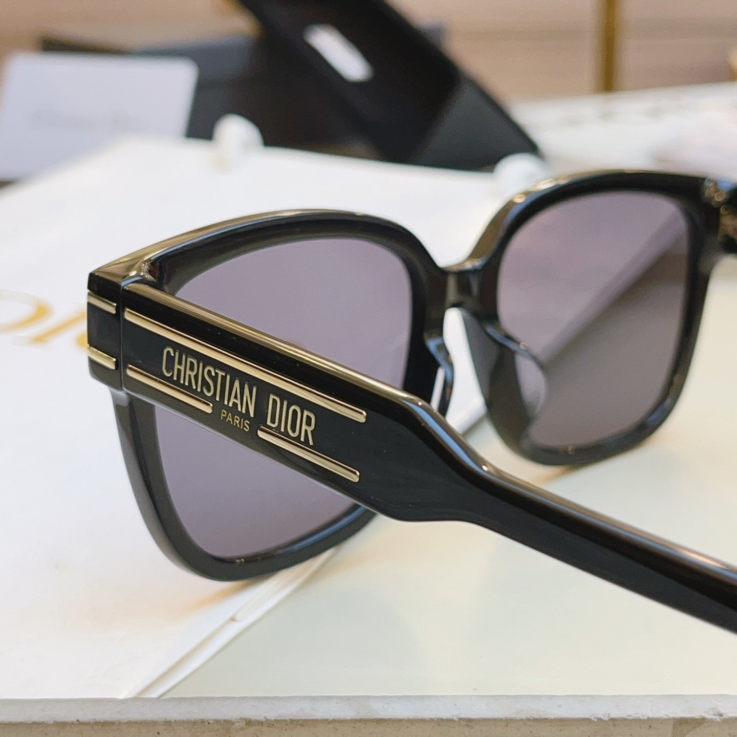 Inspired Dior Signature S7F – Oversized Square Sunglasses (1:1 Mirror Quality)- black