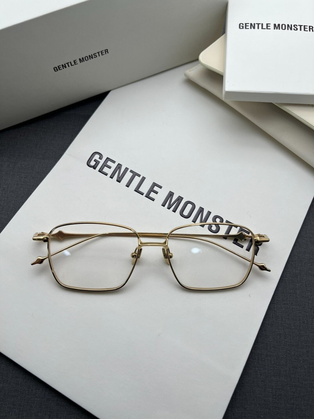 Gentle Monster Aba 02 – Titanium Optical Eyeglasses (1:1 Mirror Quality)