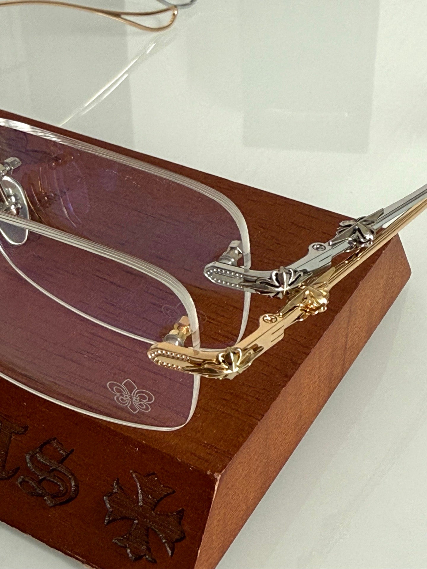 Inspired Chrome Hearts SINNERGASM – Rimless Luxury Eyeglasses (1:1 Mirror Quality)