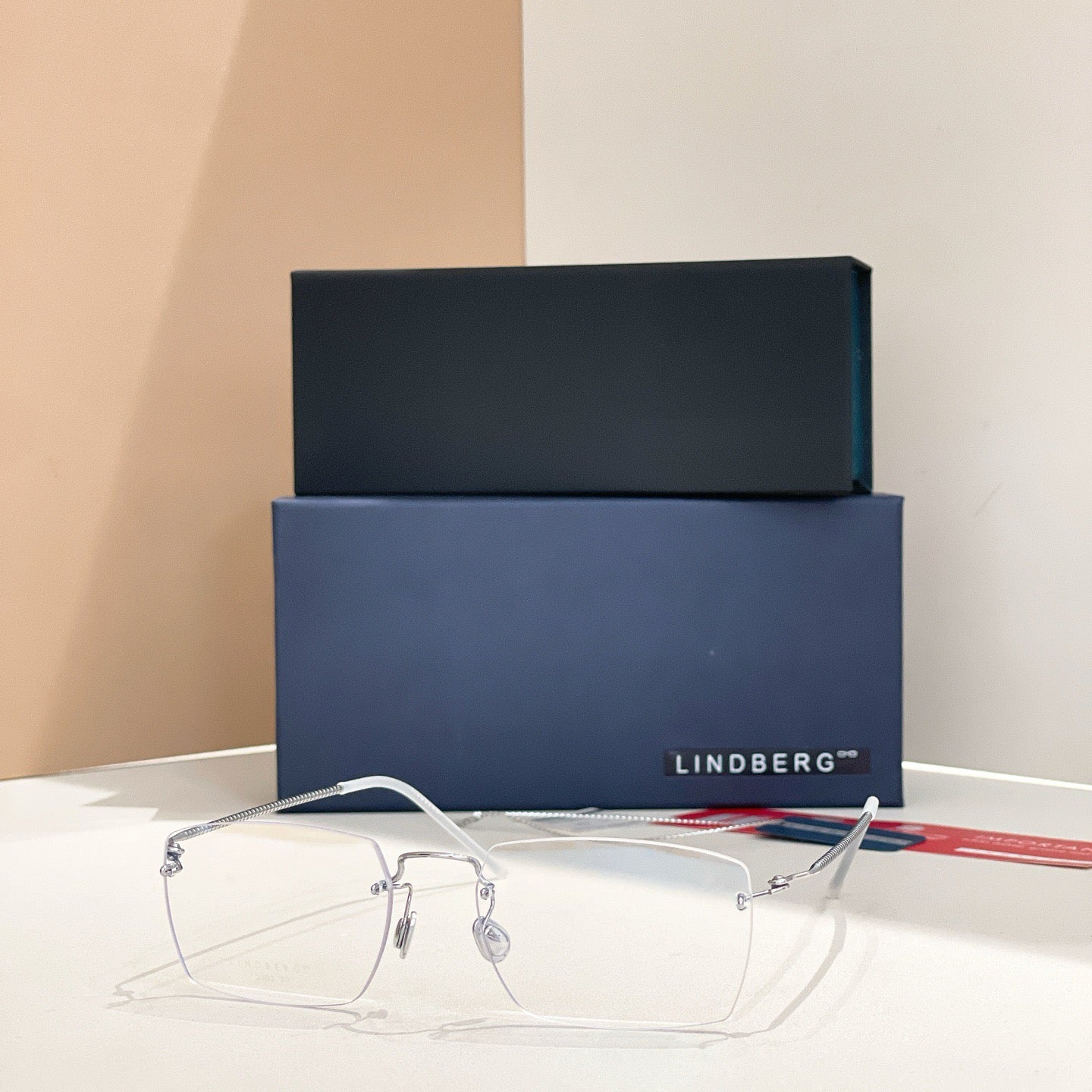Inspired Lindberg 2422 – Rimless Titanium Eyeglasses (1:1 Mirror Quality, 18K Finish)