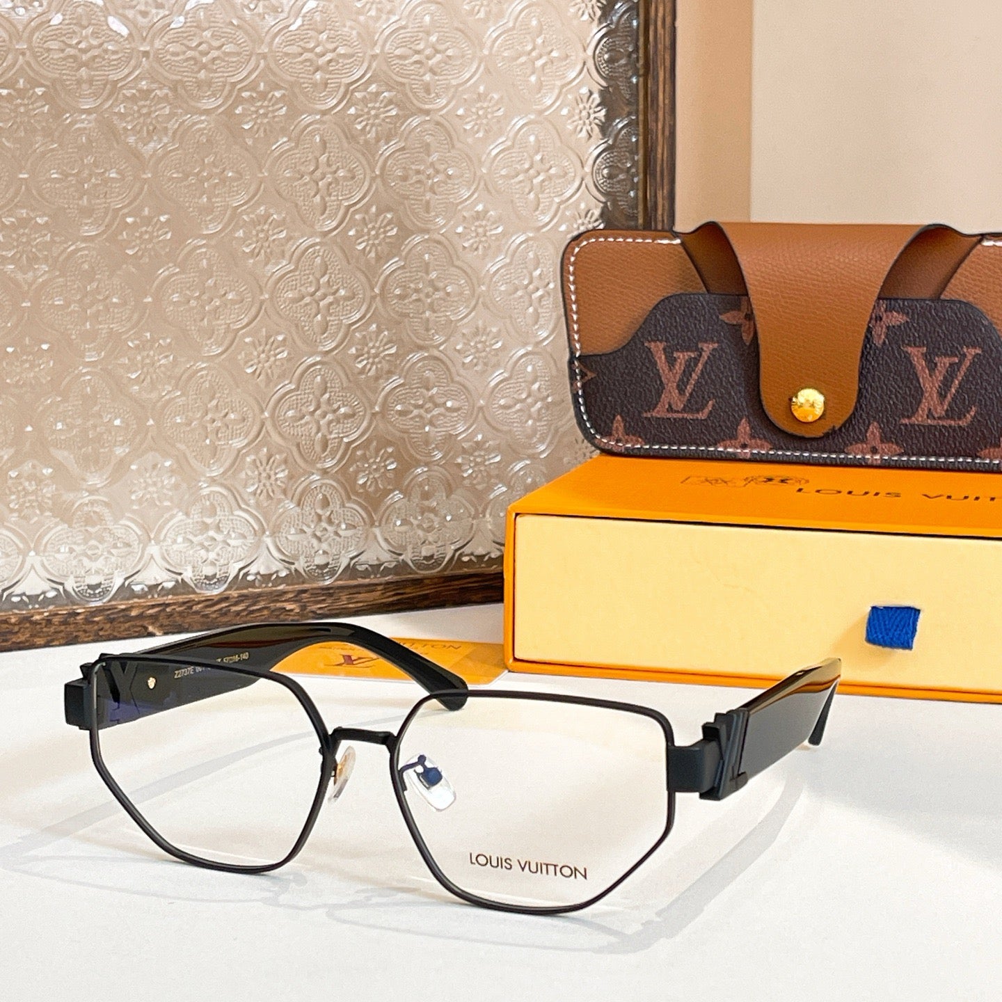 Louis Vuitton Z2737E – Geometric Optical Eyeglasses (Inspired, 1:1 Mirror Quality)