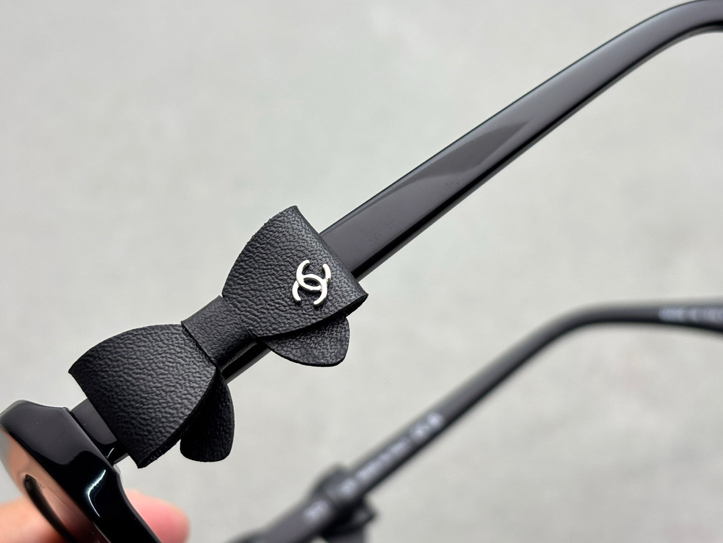 Inspired Chanel CH9181Q – Cat-Eye Butterfly Bow Sunglasses (1:1 Mirror Quality)