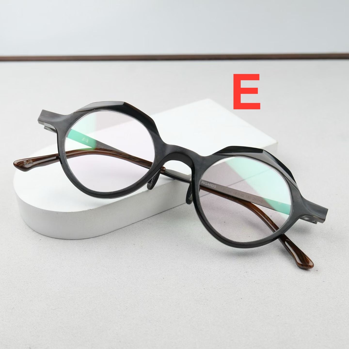 Inspired Rigards RG1094 – Octagonal Round Titanium Eyeglasses (1:1 Mirror Quality)