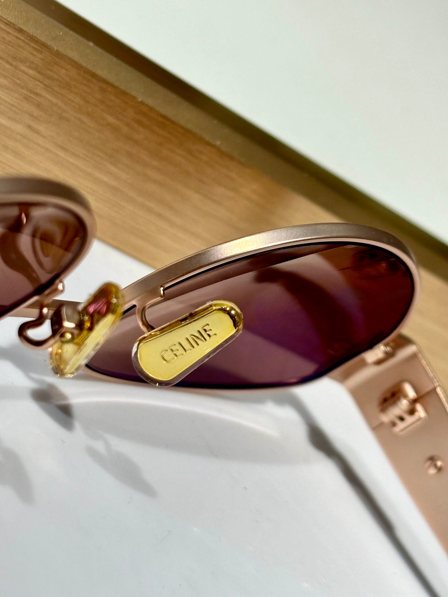 Inspired CELINE CL40235 – Rose Gold Metal Sunglasses (1:1 Mirror Quality)