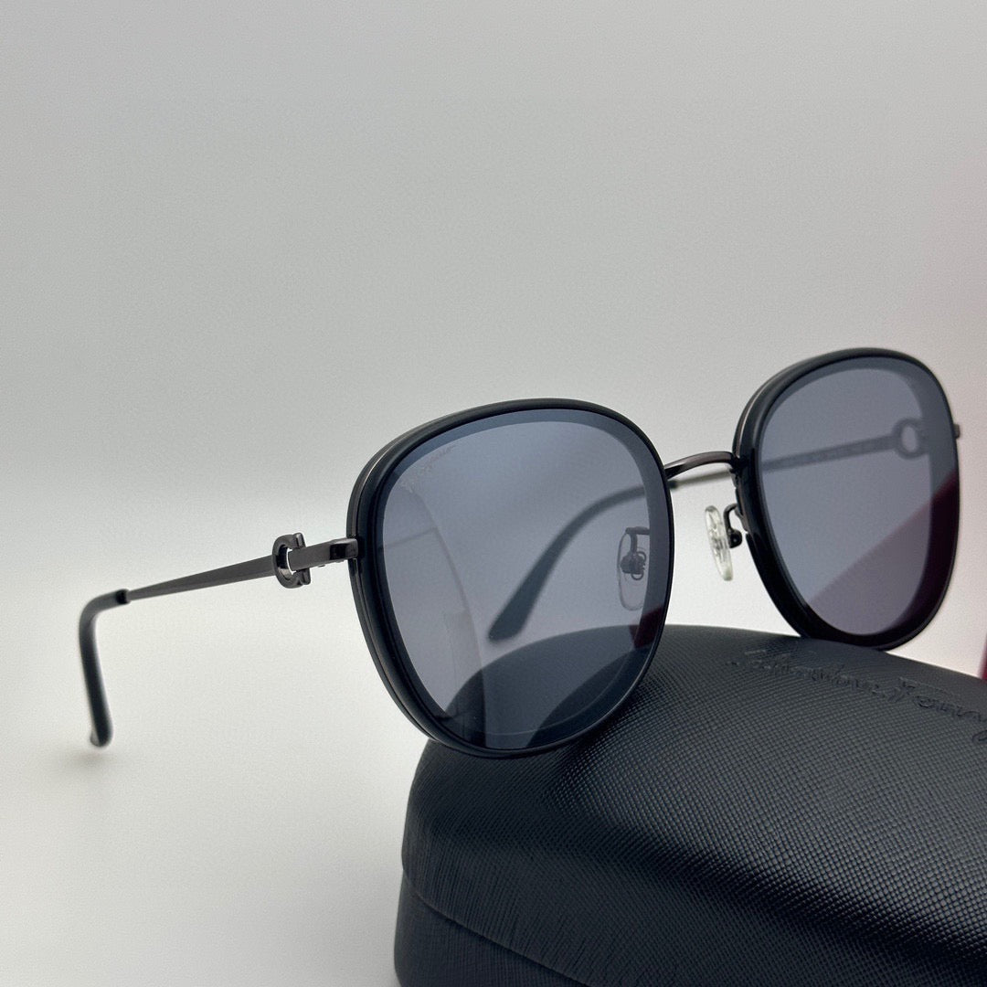 Salvatore Ferragamo SF213SK Round Sunglasses (Inspired, 1:1 Mirror Quality)