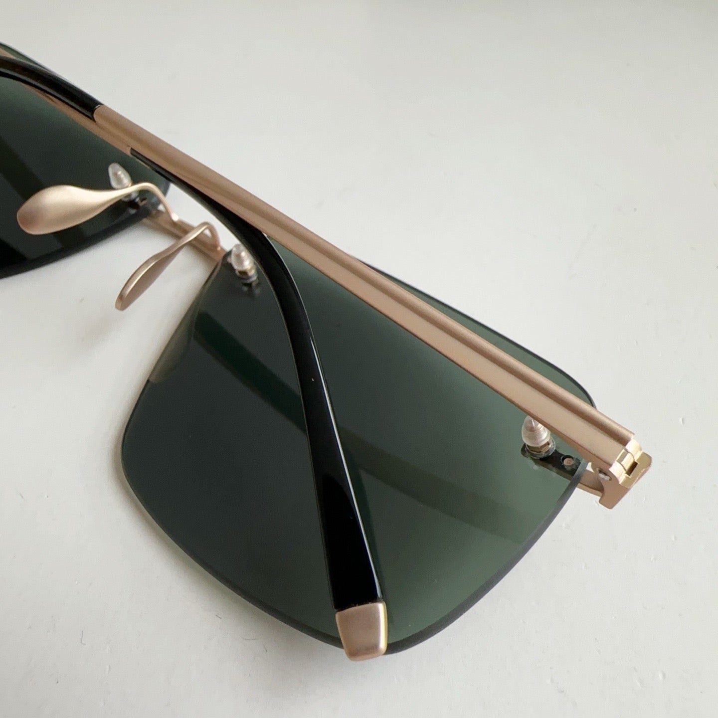 Inspired Porsche Design P’8923 – Rimless Titanium Sunglasses (1:1 Mirror Quality)