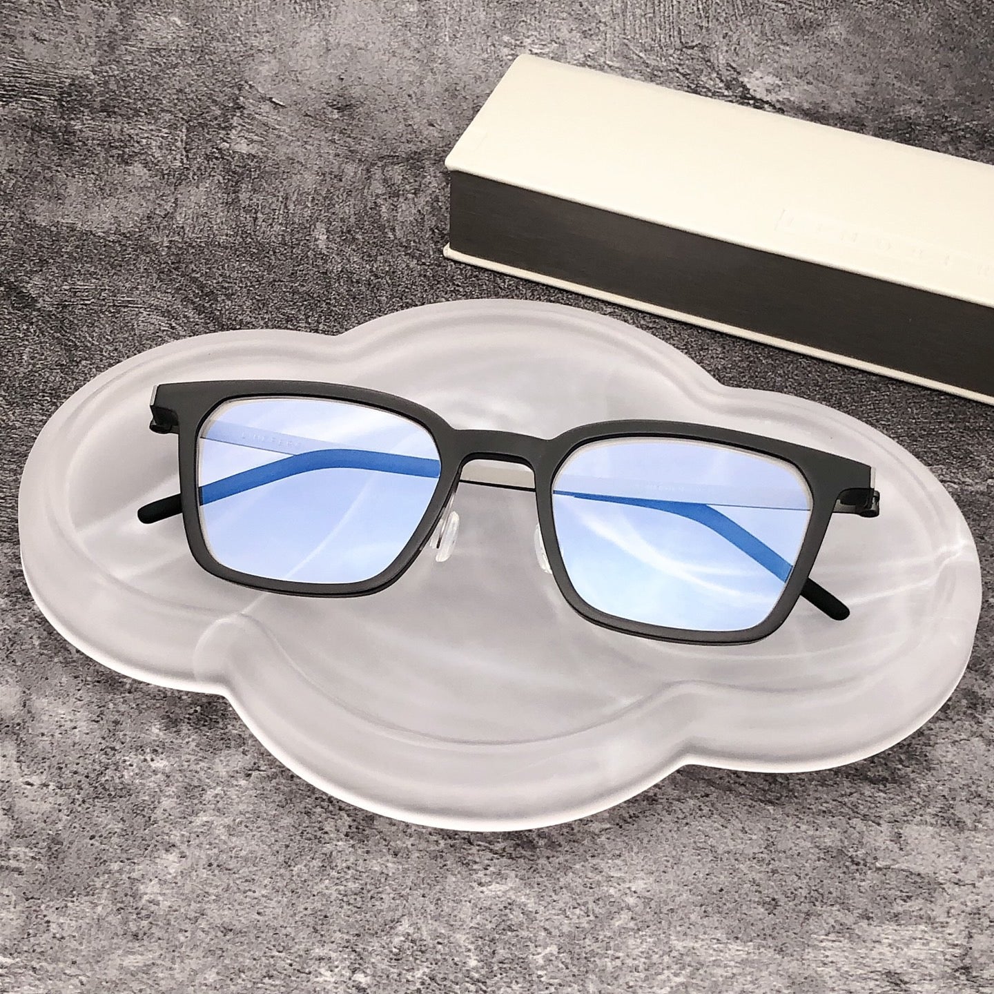 Inspired Lindberg 1860 – Buffalo Horn & Titanium Rectangle Eyeglasses (1:1 Mirror Quality)