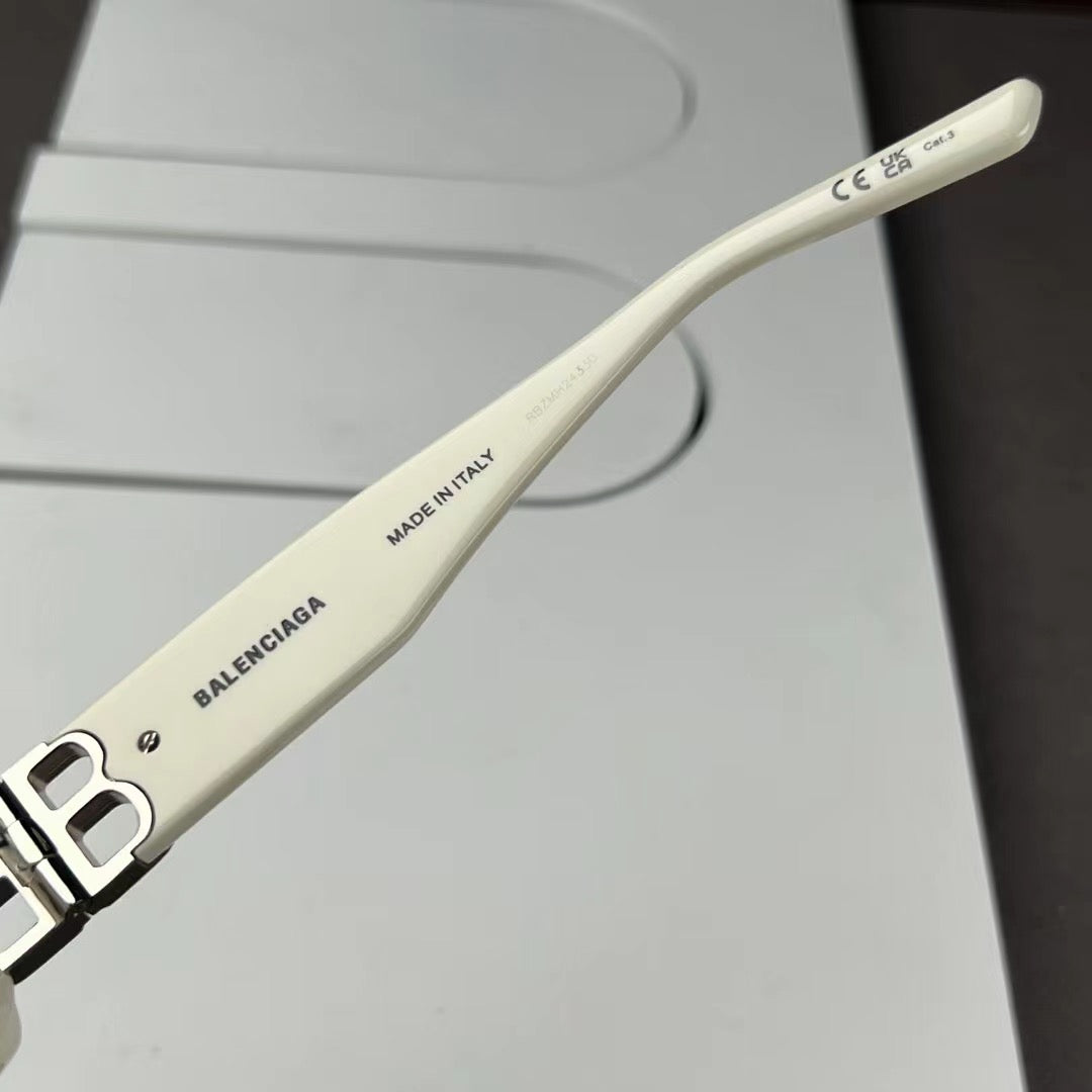 Inspired Balenciaga BB0310SK – Bold Rectangle Sunglasses with Double B Logo (1:1 Mirror Quality)