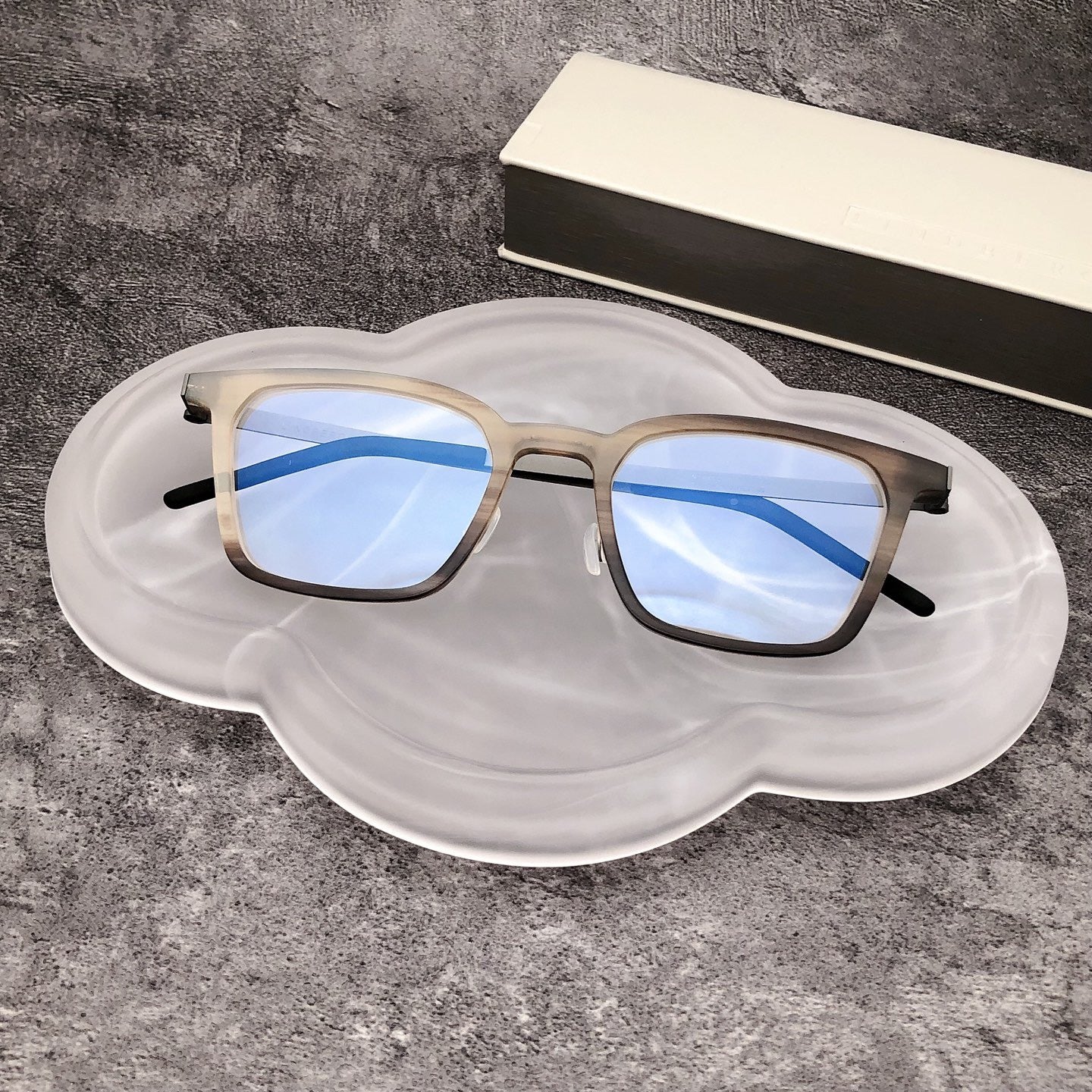 Inspired Lindberg 1860 – Buffalo Horn & Titanium Rectangle Eyeglasses (1:1 Mirror Quality)