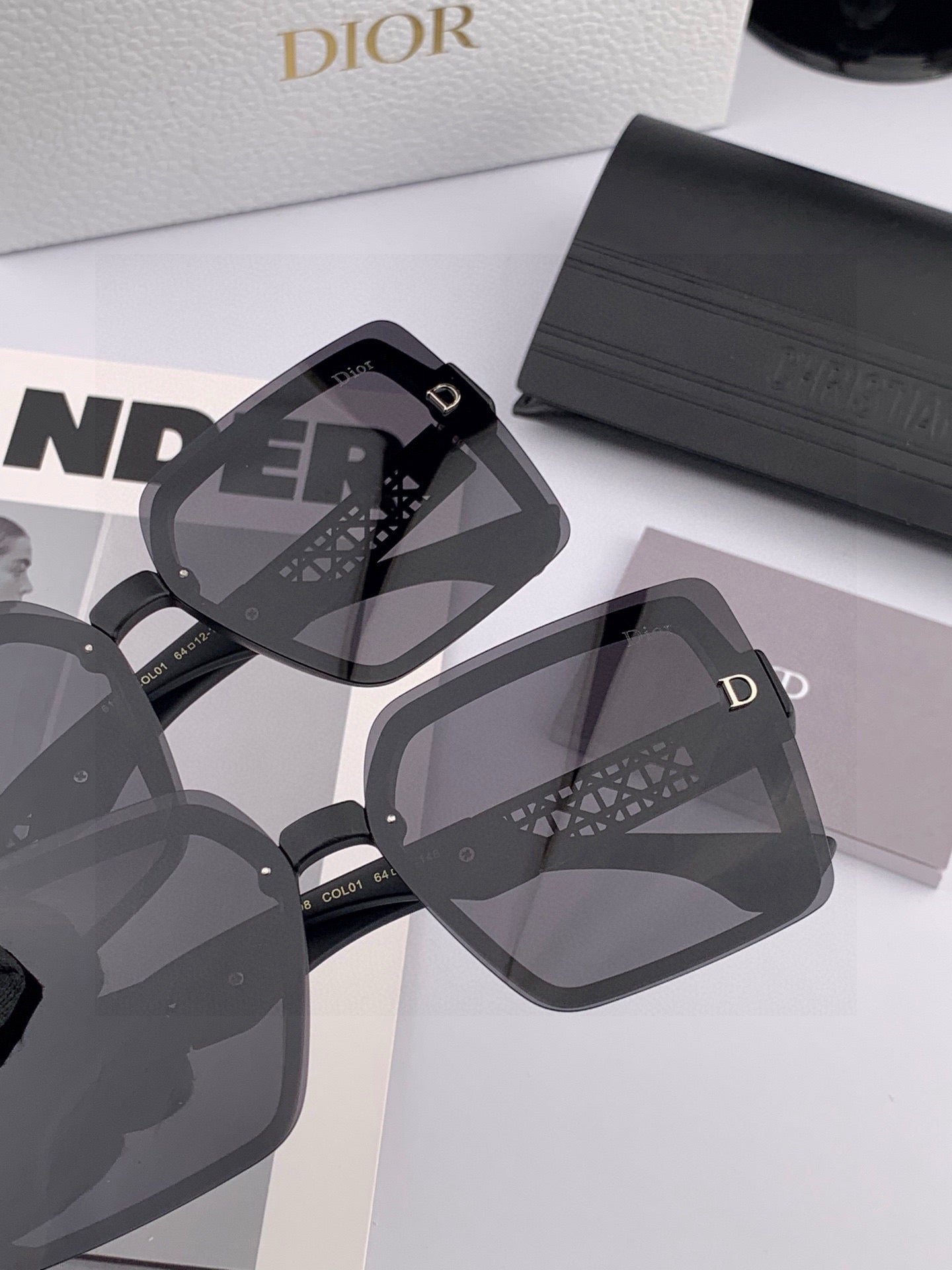 Inspired Dior CD1086 – Oversized Square Luxury Sunglasses (1:1 Mirror Quality)