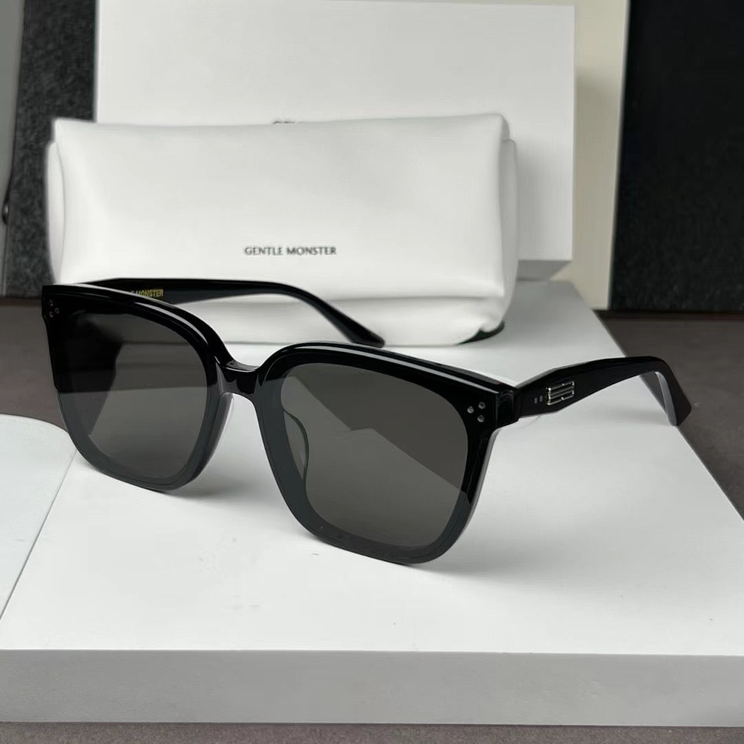 Gentle Monster PALETTE – Oversized Square Sunglasses (1:1 Mirror Quality)