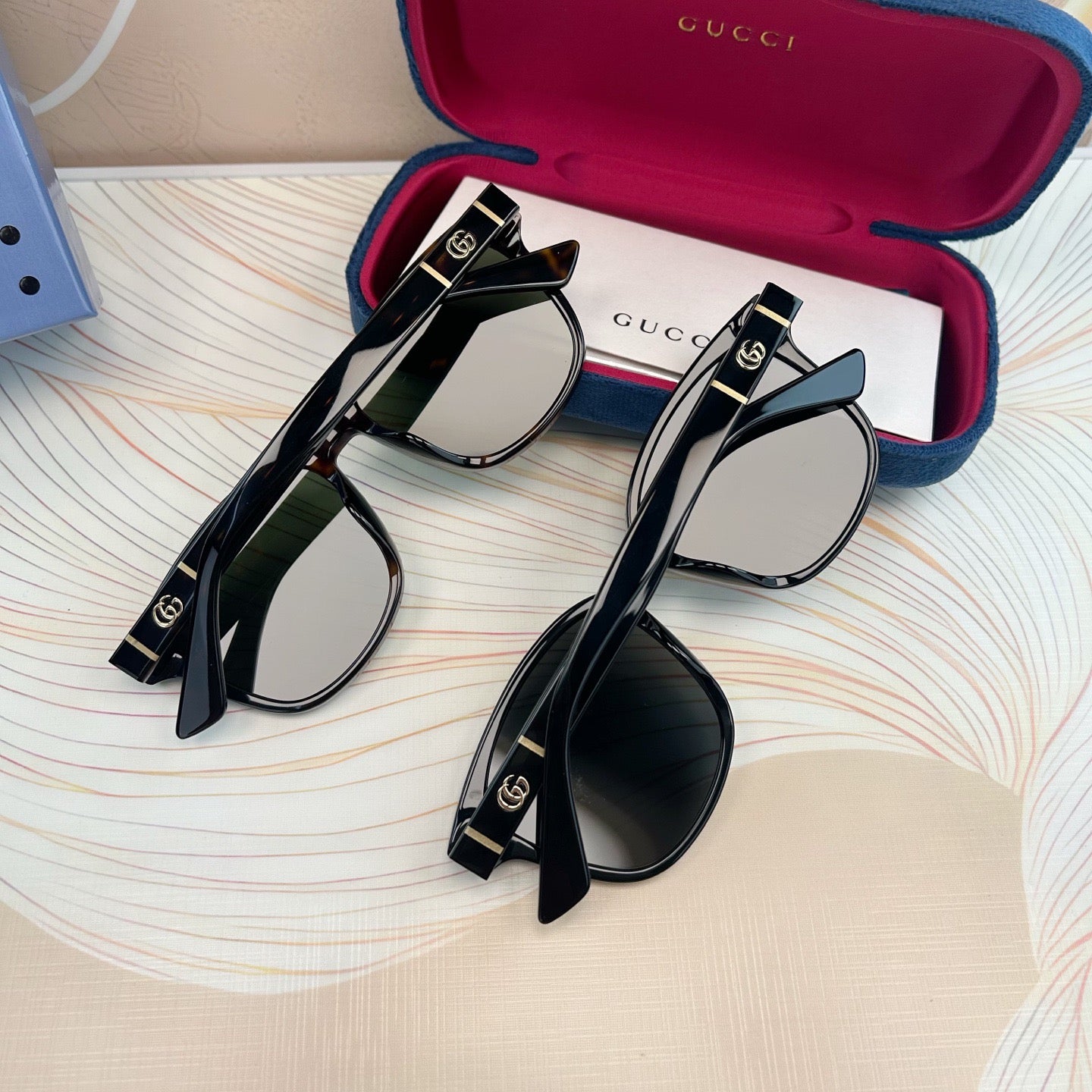 Inspired Gucci GG0637SK Sunglasses – Retro Square Frame (1:1 Mirror Quality