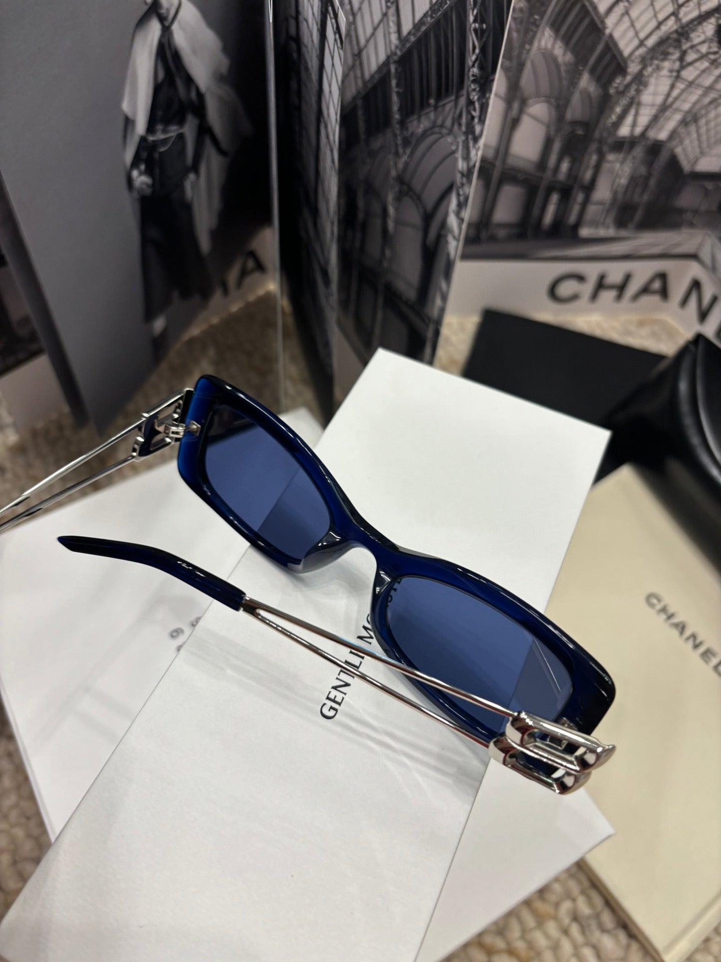 Gentle Monster Nemesis BLC8 – Rectangular Sunglasses (1:1 Mirror Quality)