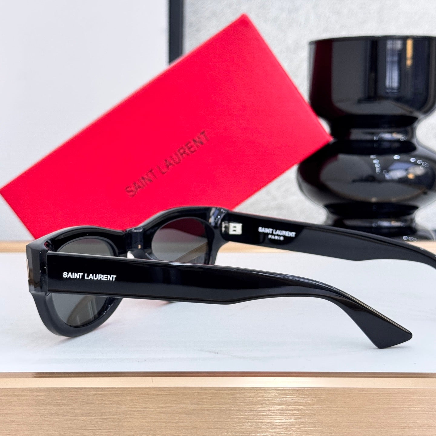 Inspired Saint Laurent SL 805F – Retro Oval Sunglasses (1:1 Mirror Quality)
