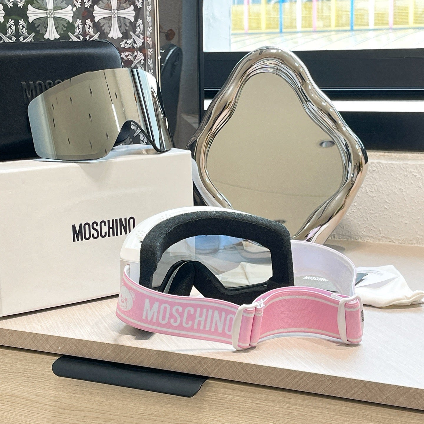 Inspired Moschino Ski Goggles – Pink Teddy Strap (Unisex)