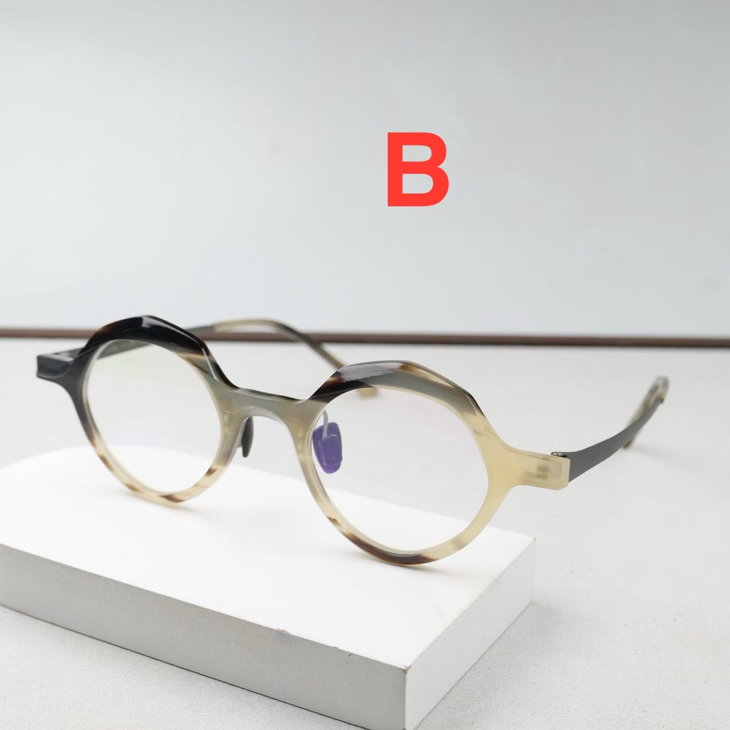 Inspired Rigards RG1094 – Octagonal Round Titanium Eyeglasses (1:1 Mirror Quality)