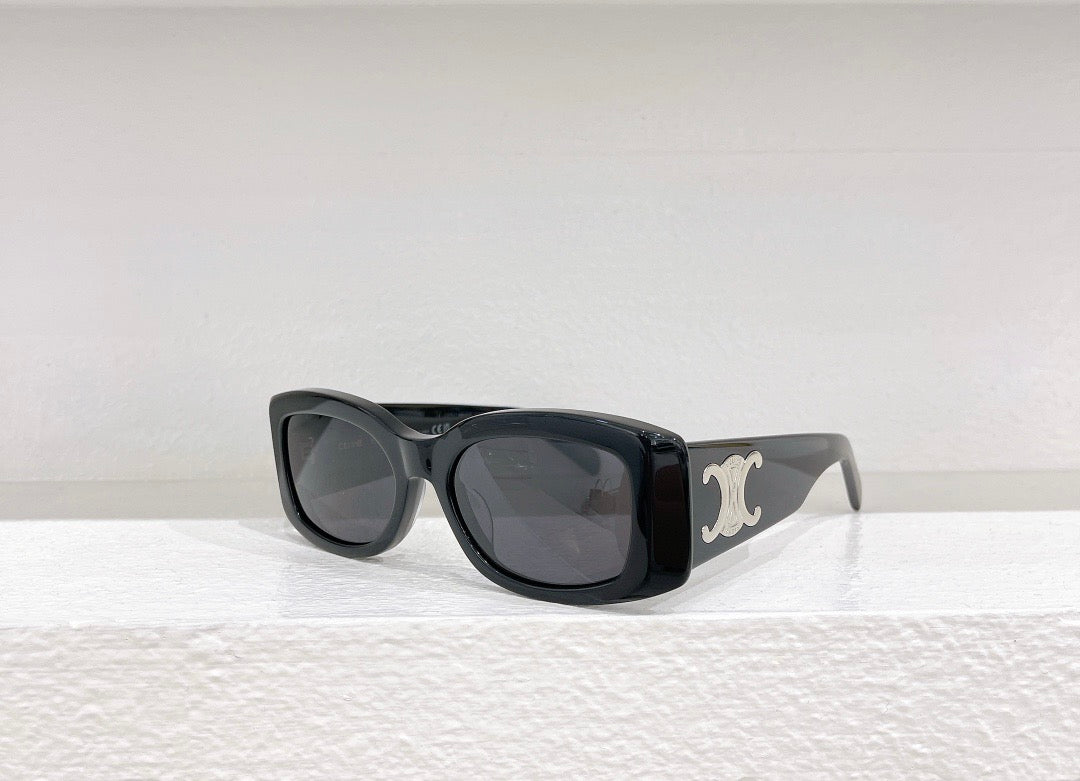 Inspired CELINE CL40282U – Butterfly Rectangular Sunglasses (1:1 Mirror Quality)