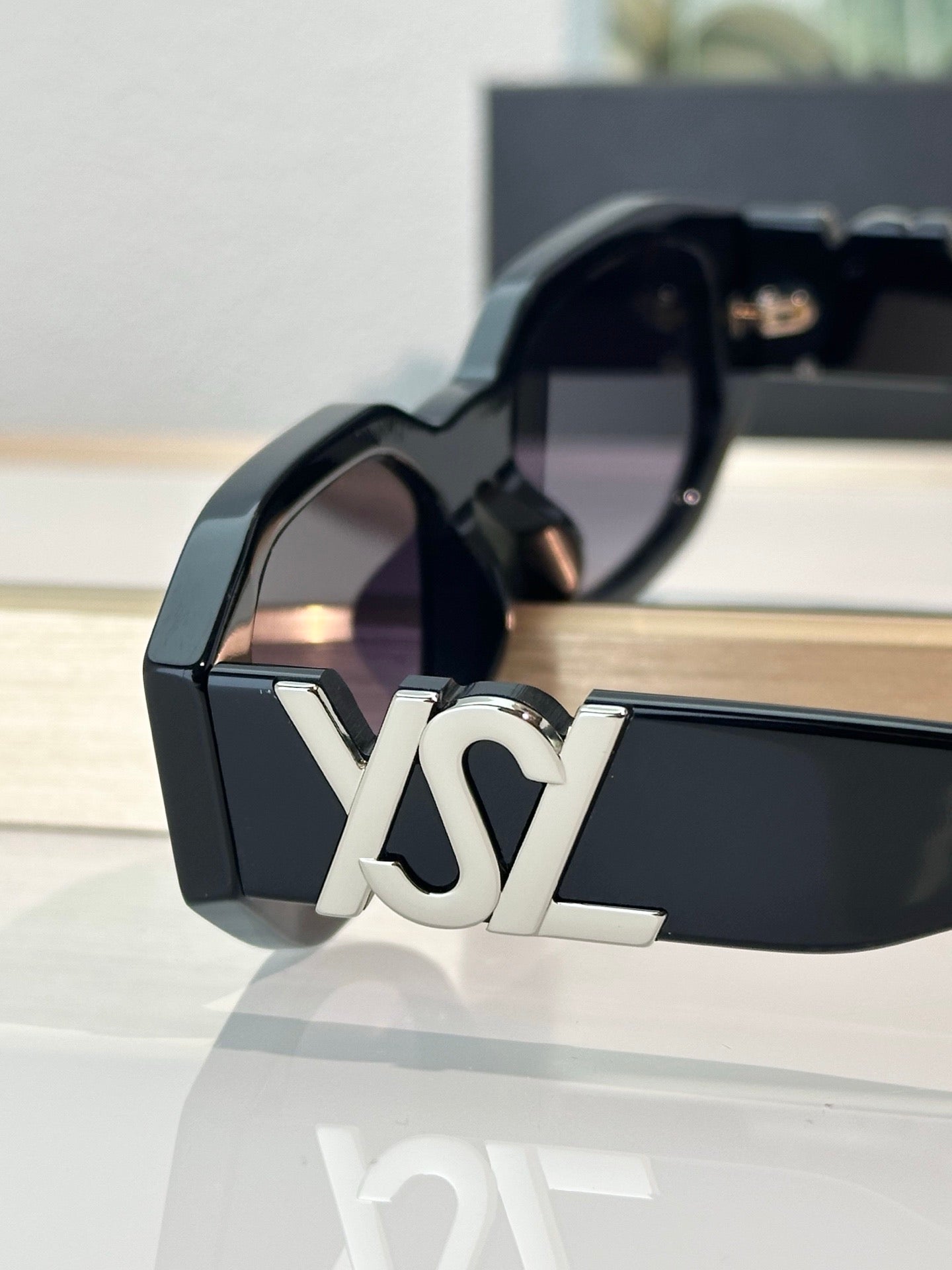 Inspired Saint Laurent SL M88 – Acetate Sunglasses (1:1 Mirror Quality)