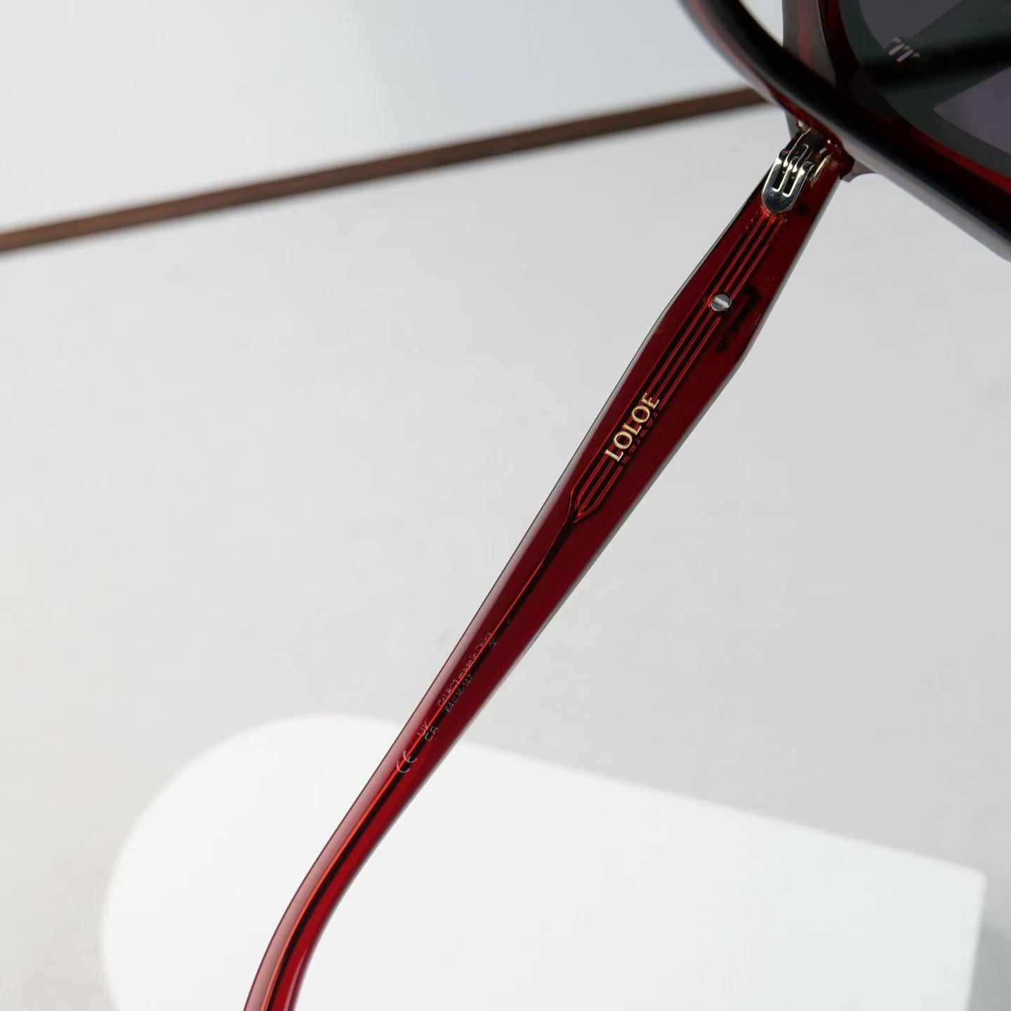 Gentle Monster Loloe RC3 – Translucent Red Square Sunglasses (Inspired, 1:1 Mirror Quality)