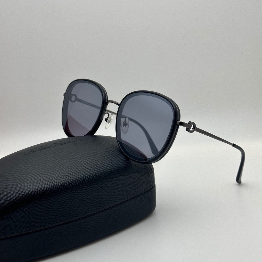Salvatore Ferragamo SF213SK Round Sunglasses (Inspired, 1:1 Mirror Quality)