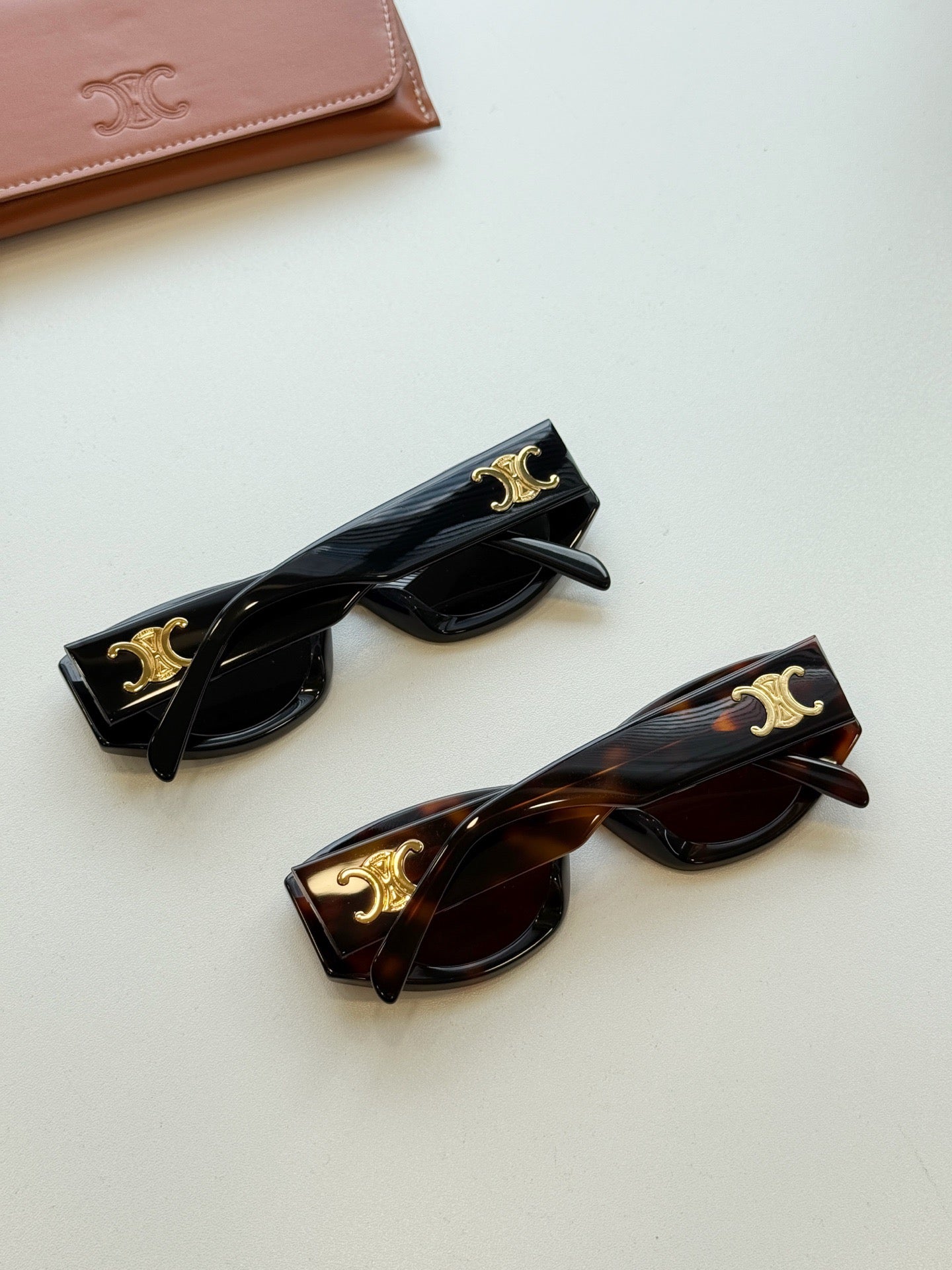 Inspired CELINE CL40380U – Oversized Rectangle Sunglasses (1:1 Mirror Quality)