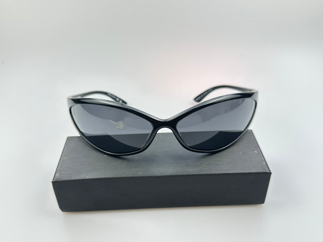 Inspired Balenciaga BB0285S – Sport Shield Sunglasses (1:1 Mirror Quality)