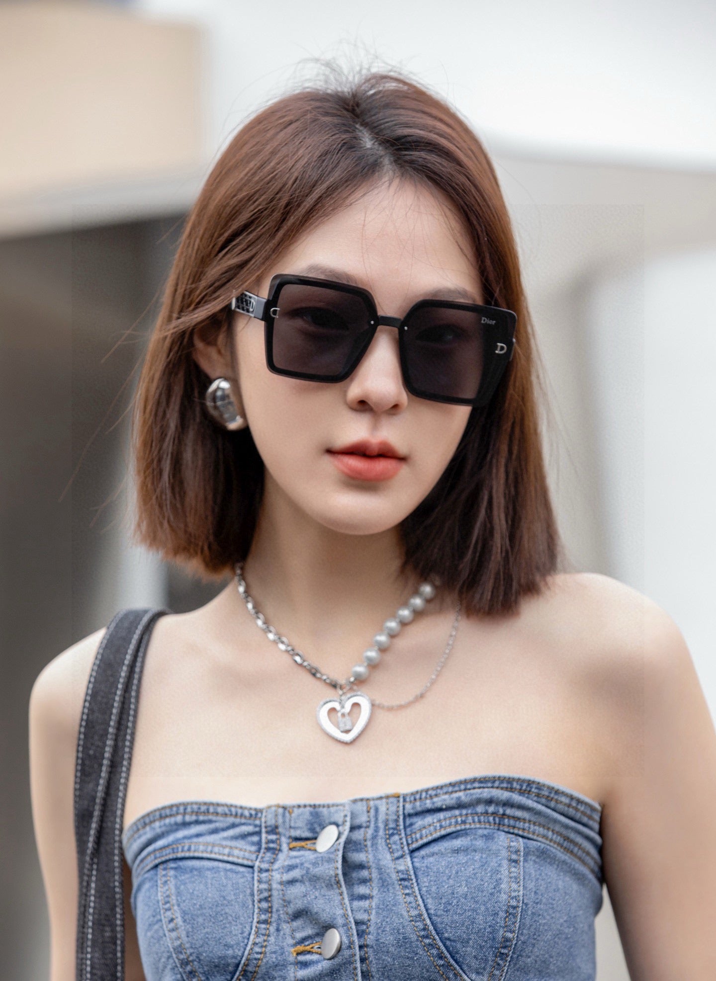 Inspired Dior CD1086 – Oversized Square Luxury Sunglasses (1:1 Mirror Quality)
