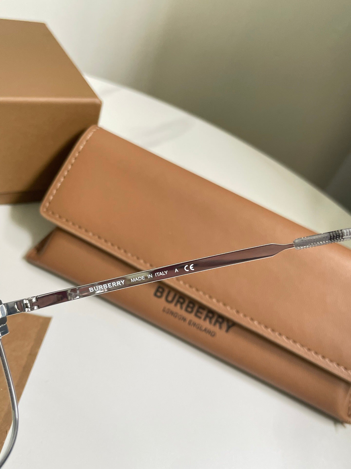 Inspired Burberry BE1372 – Business Rectangle Titanium Optical Eyeglasses (1:1 Mirror Quality)