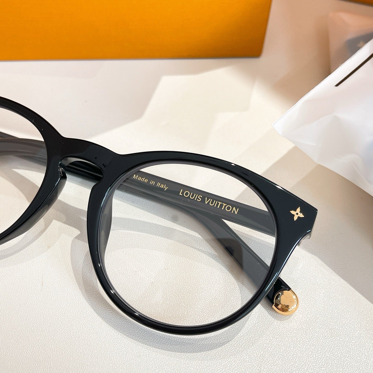 Louis Vuitton Z2002E – Round Optical Eyeglasses (Inspired, 1:1 Mirror Quality)