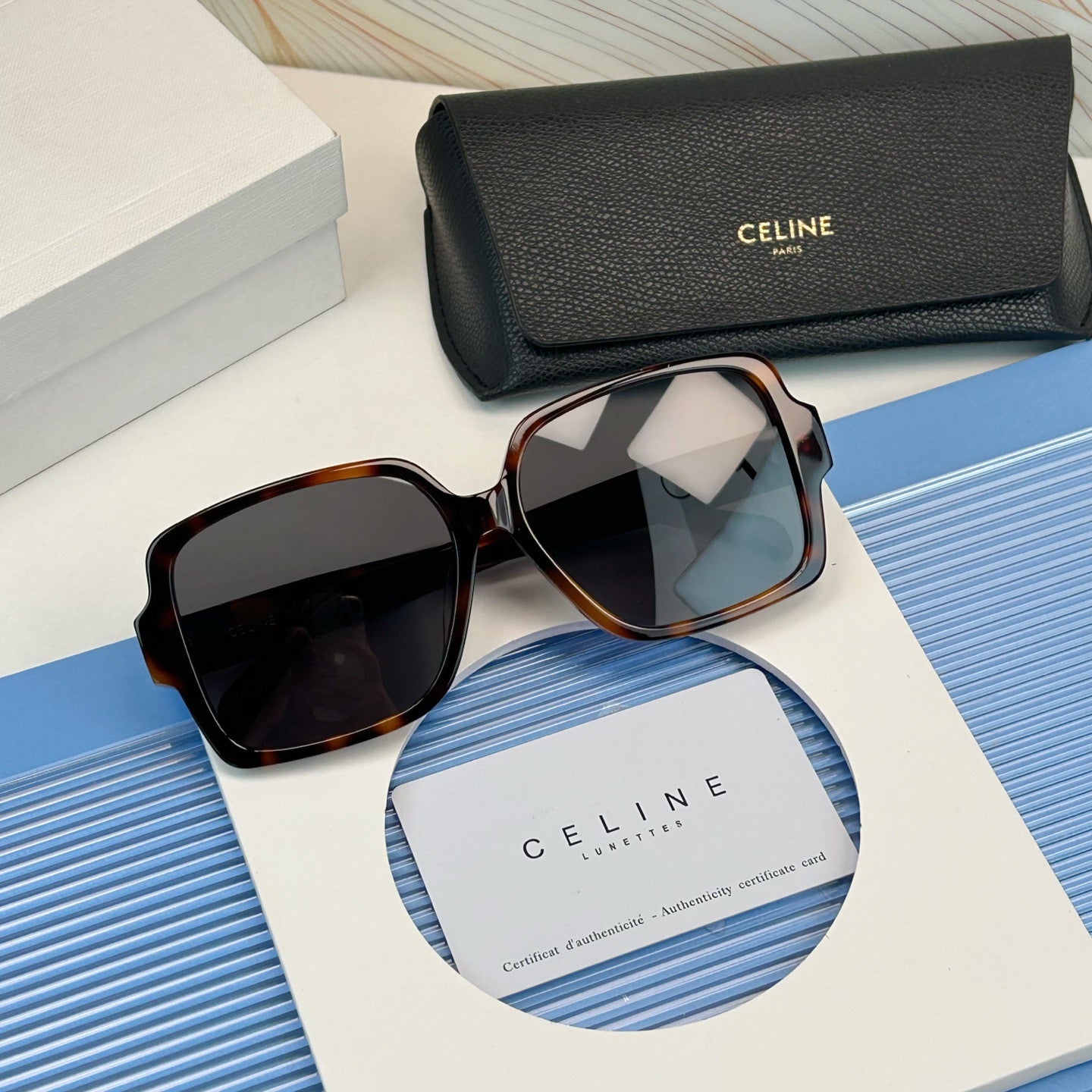Inspired CELINE CL40316U – Oversized Square Sunglasses (1:1 Mirror Quality)