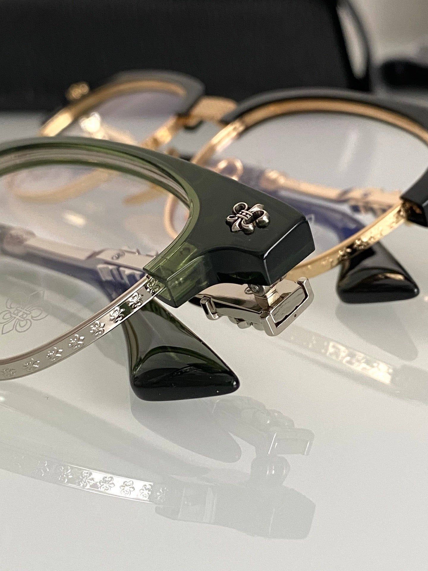 Inspired Chrome Hearts CH8224 – Bold Browline Optical Eyeglasses (1:1 Mirror Quality)