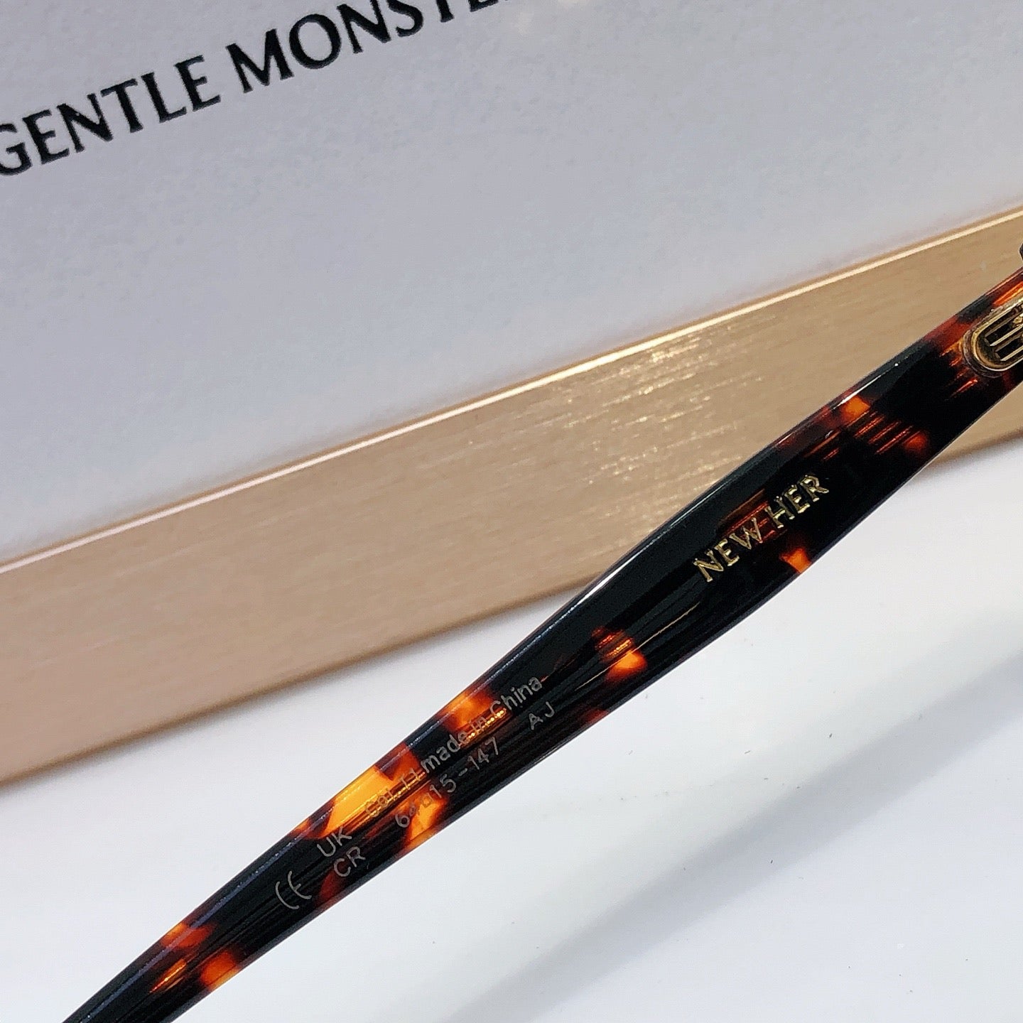 Gentle Monster New Her – Oversized Square Sunglasses (1:1 Mirror Quality)