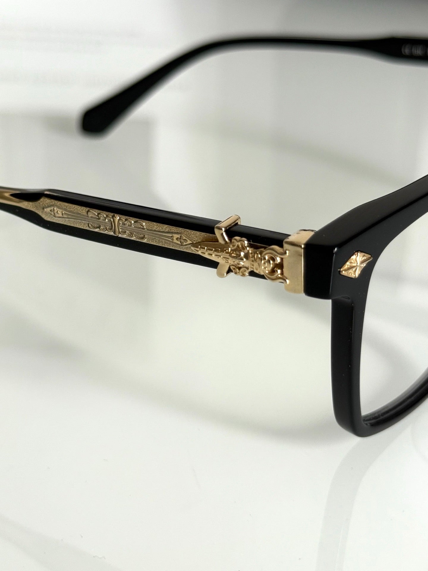 Inspired Chrome Hearts CH8299 – Gothic-Inspired Square Optical Eyeglasses (1:1 Mirror Quality)