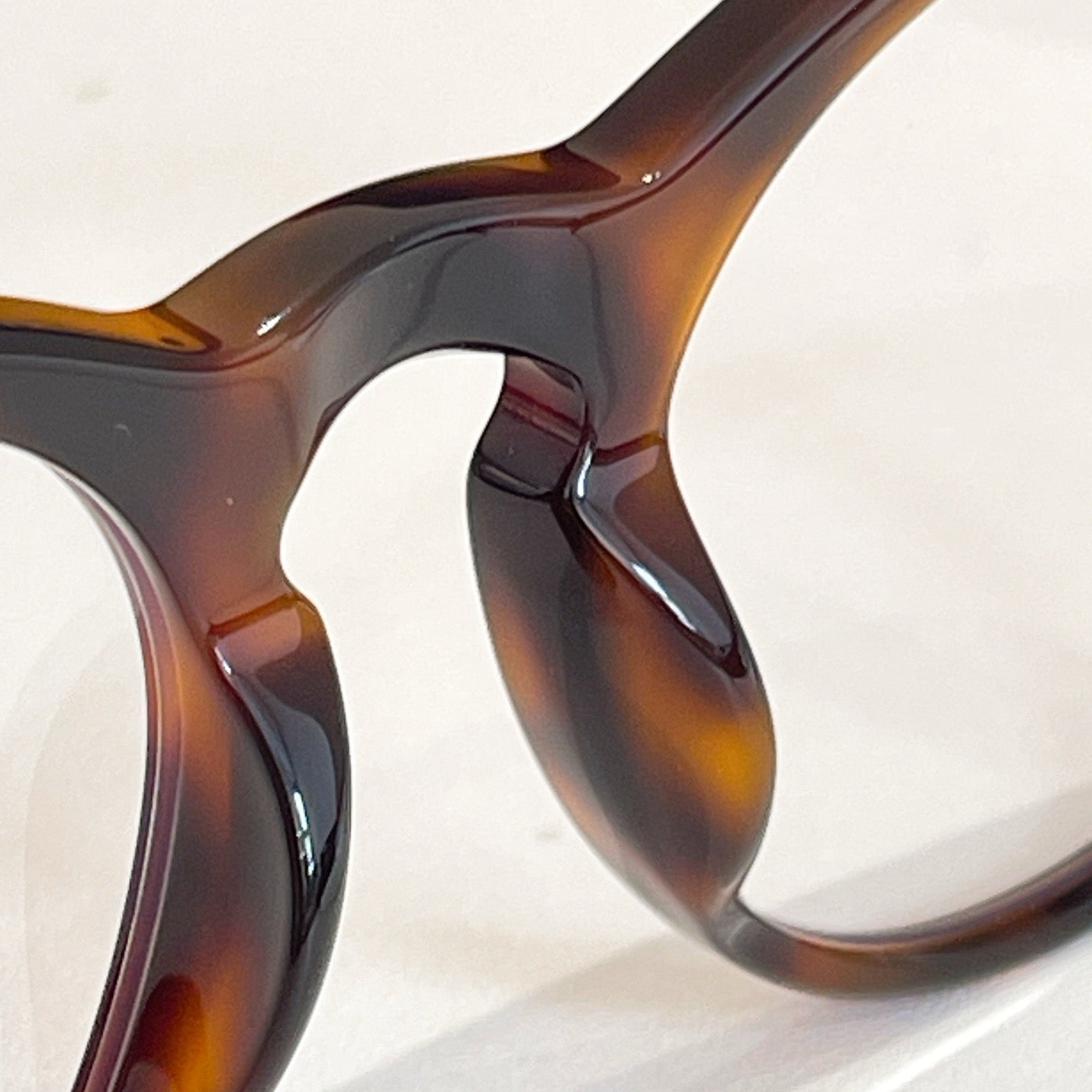 Louis Vuitton Z2005E – Round Optical Eyeglasses (Inspired, 1:1 Mirror Quality)