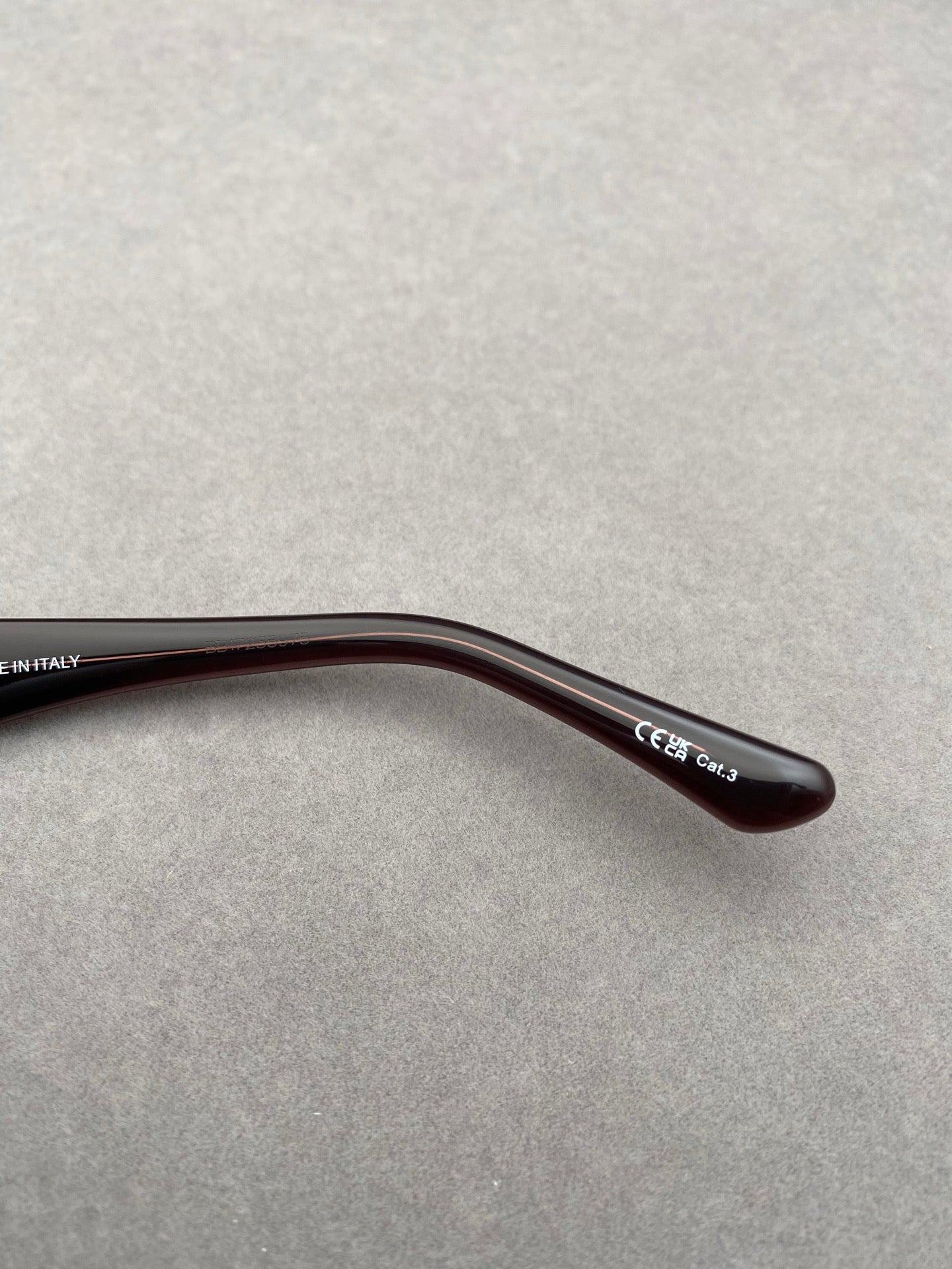 Inspired Balenciaga BB0369S – Retro Oval Sunglasses (1:1 Mirror Quality)- Wine Red