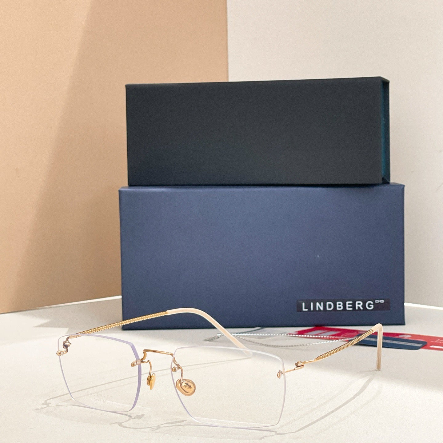 Inspired Lindberg 2422 – Rimless Titanium Eyeglasses (1:1 Mirror Quality, 18K Finish)