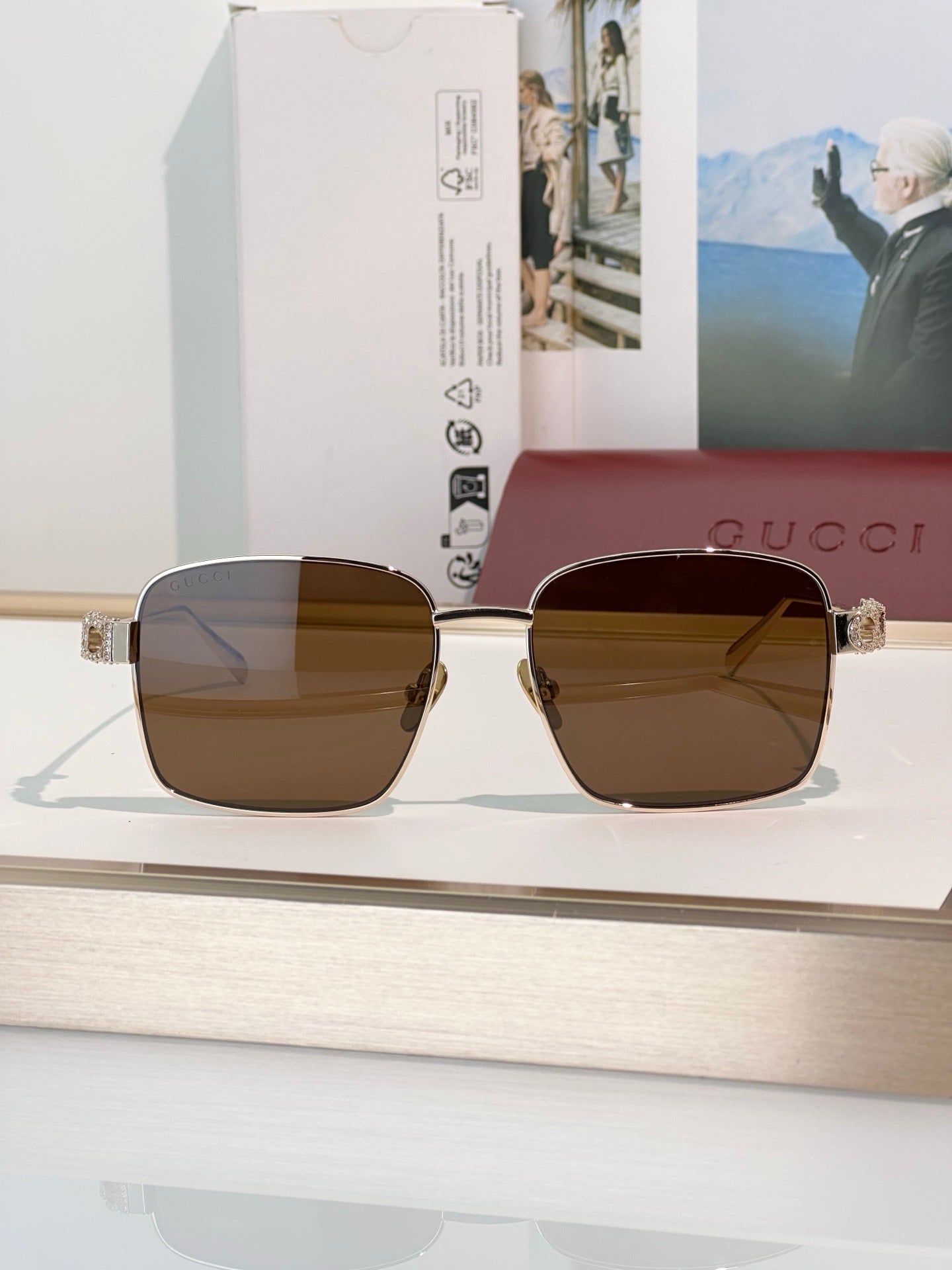 Inspired Gucci GG1937S – Crystal Logo Square Sunglasses (1:1 Mirror Quality)