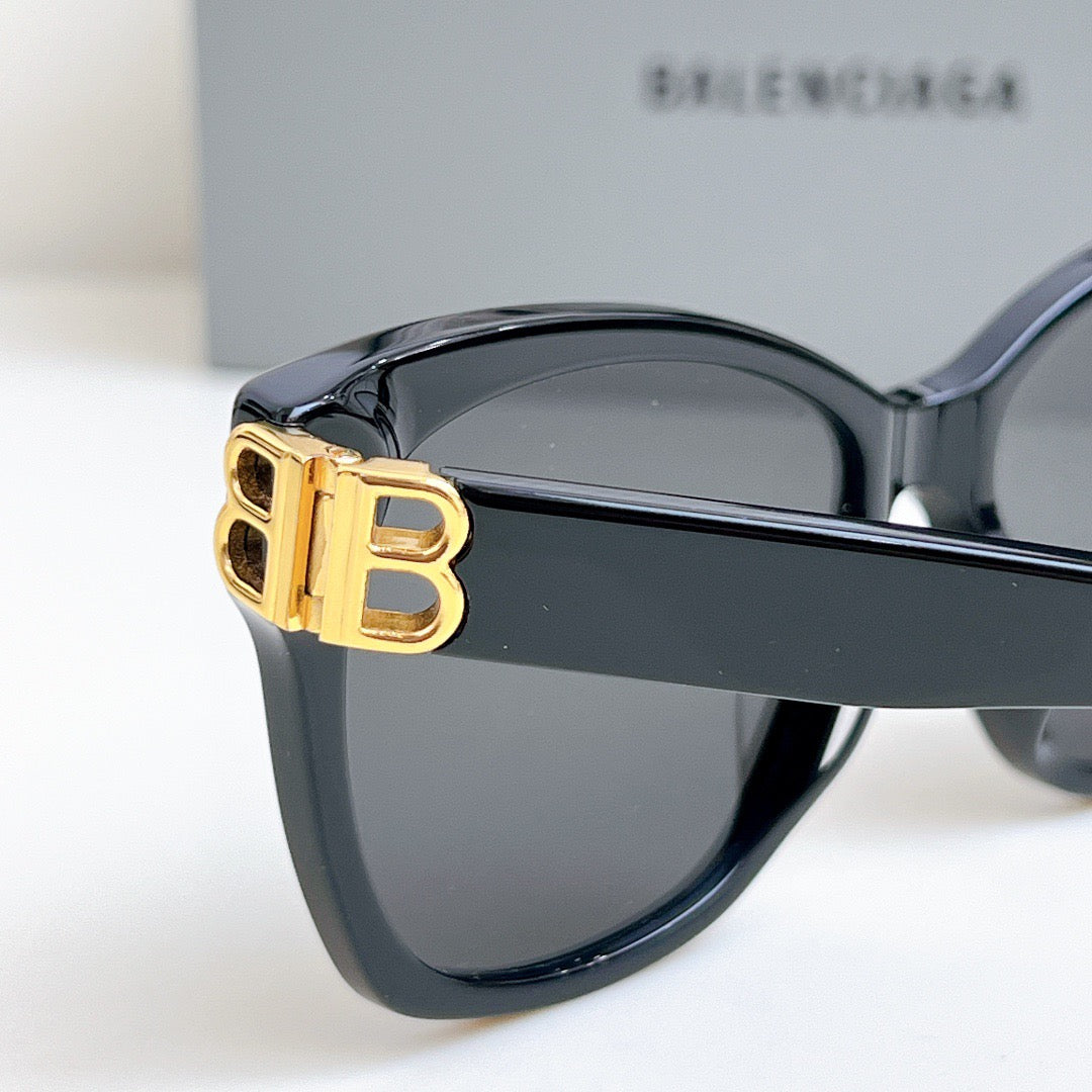 Inspired Balenciaga BB0102SA – Black Square Sunglasses with Gold Logo Hinges (1:1 Mirror Quality)