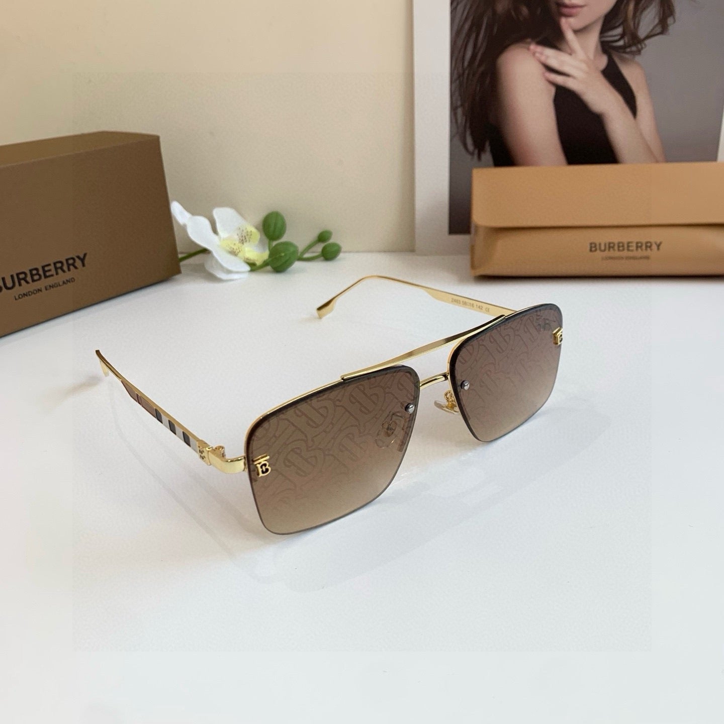 Inspired Burberry 2483 – Luxury Square Metal Sunglasses (1:1 Mirror Quality)- Brown Gradient