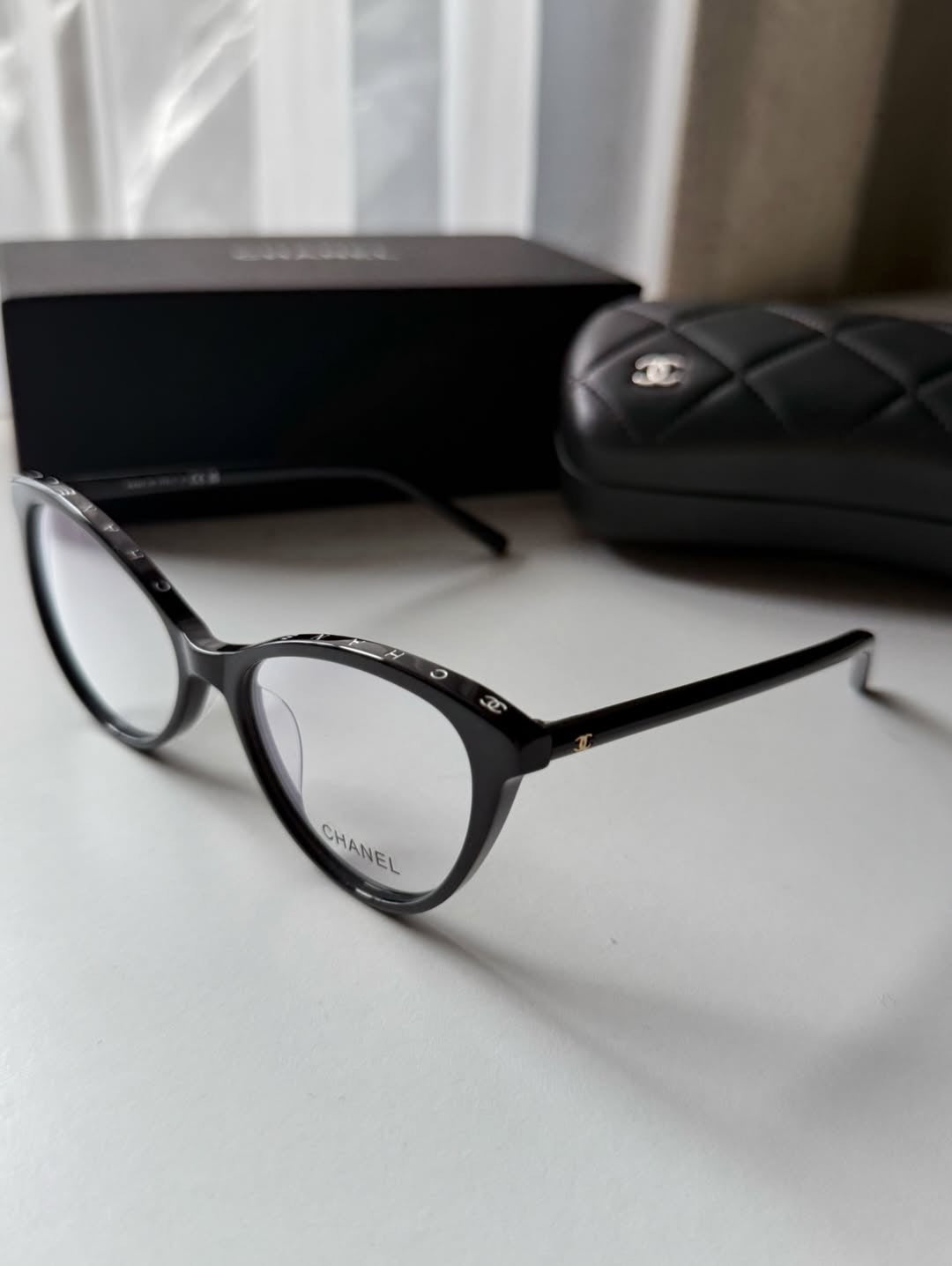 Inspired Chanel 3393 – Oversized Cat-Eye Eyeglasses (1:1 Mirror Quality)