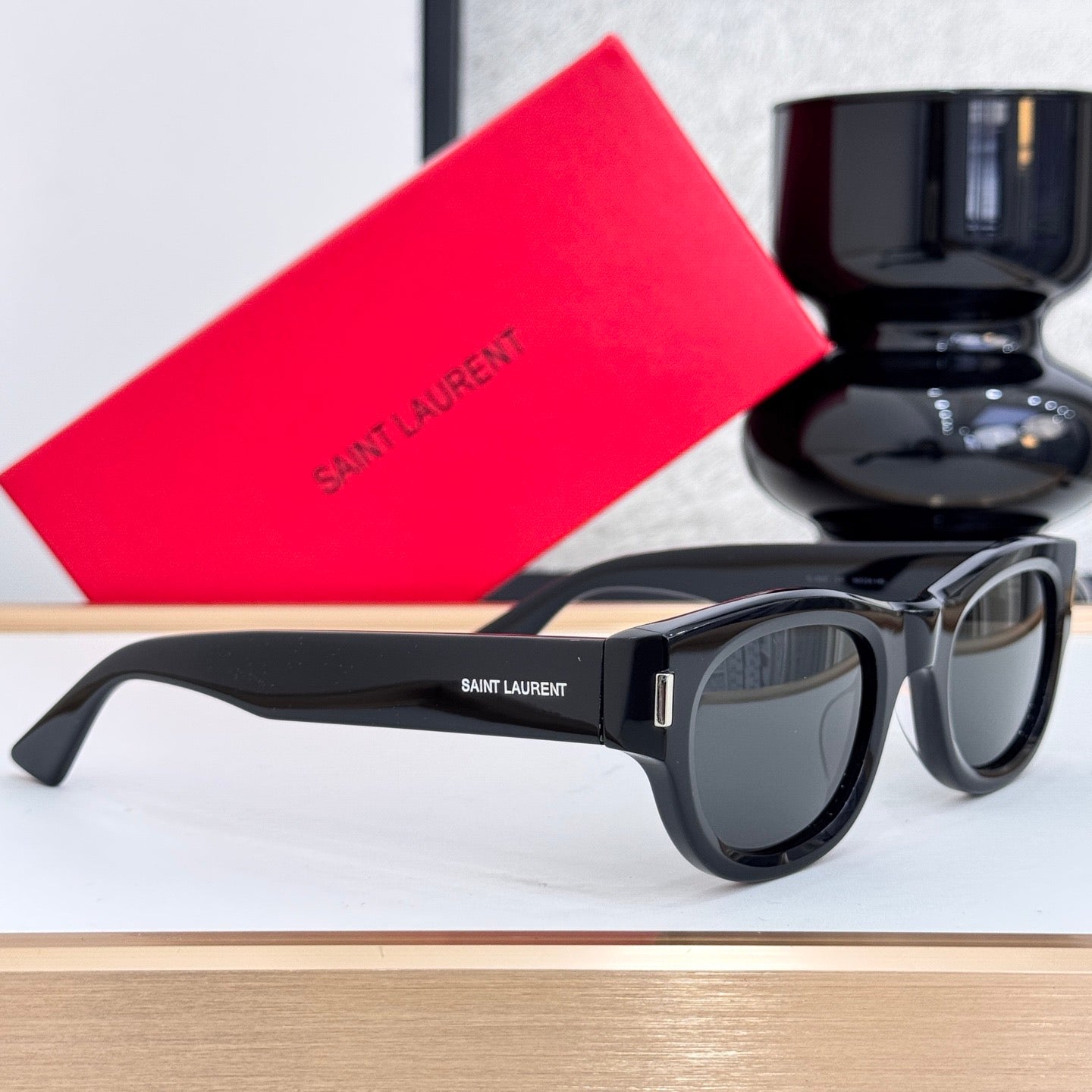 Inspired Saint Laurent SL 805F – Retro Oval Sunglasses (1:1 Mirror Quality)