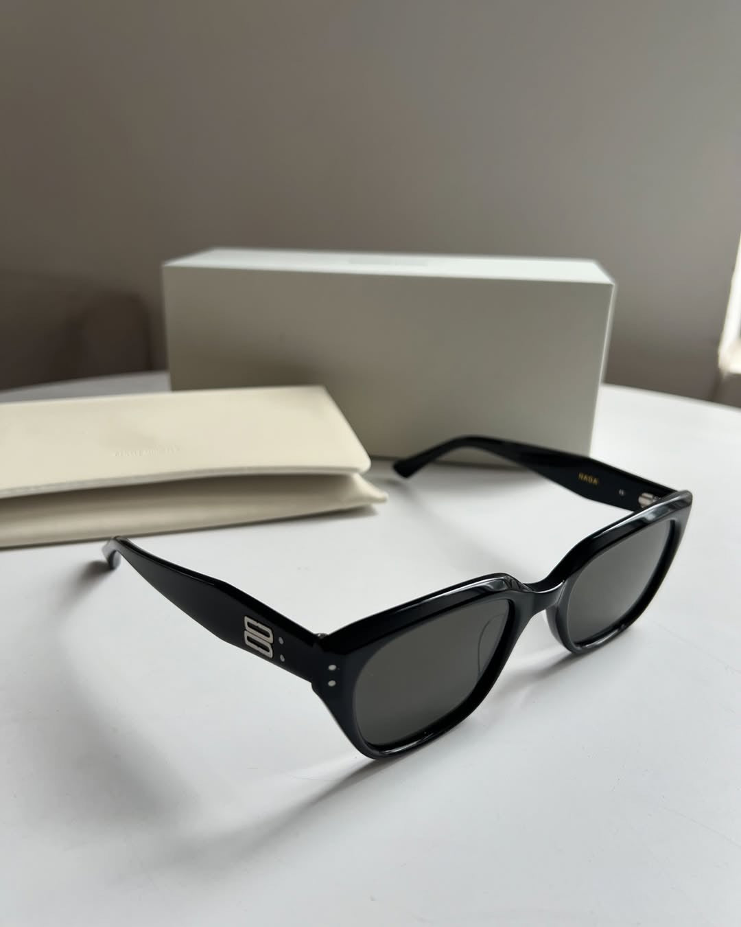 Inspired Gentle Monster Nada 01 – Classic Bold Square Sunglasses (1:1 Mirror Quality)